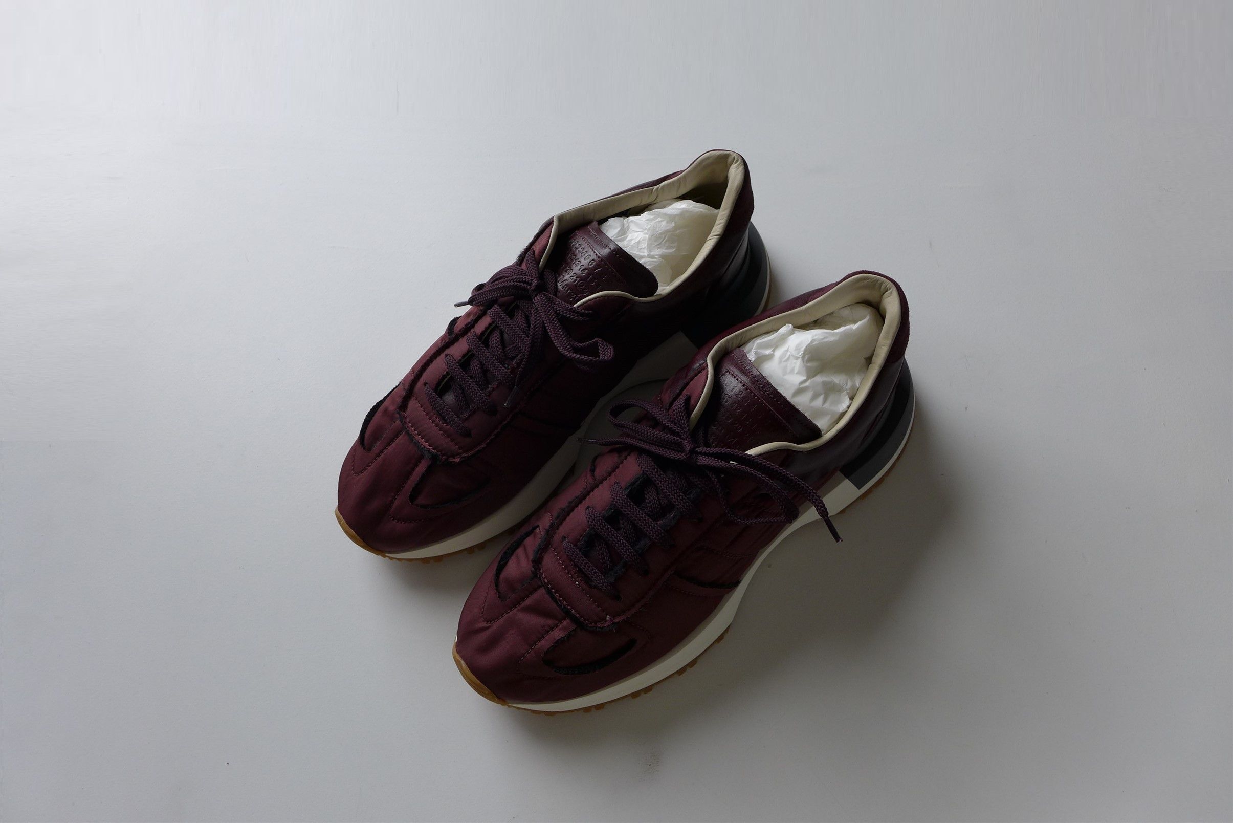 Maison Margiela Margiela Burgundy Runner Evolution Sneakers Size US 12 / EU 45 - 2 Thumbnail