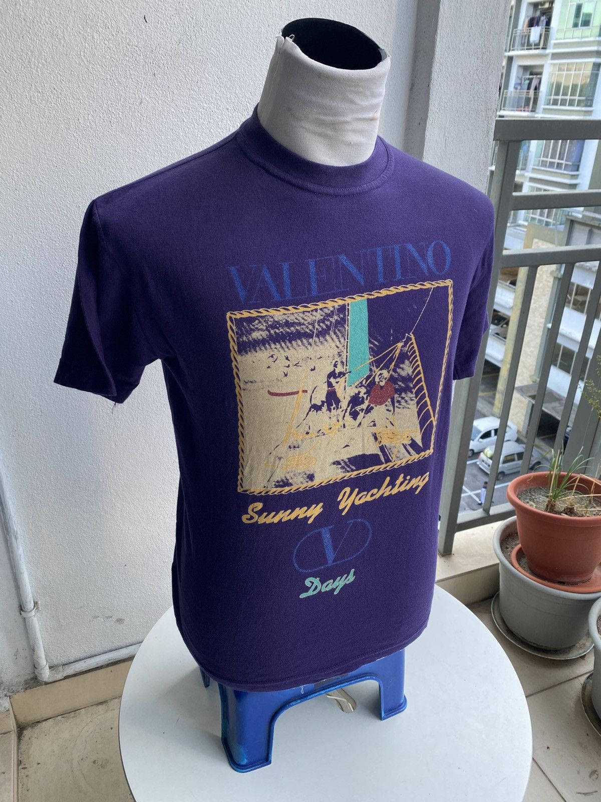 Valentino Vintage Valentino Tshirt Size US S / EU 44-46 / 1 - 4 Thumbnail
