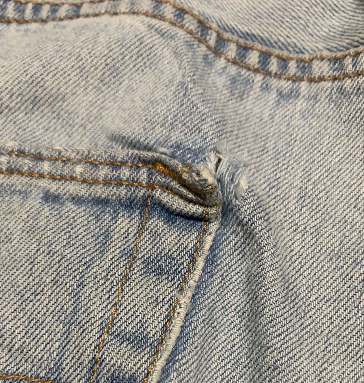 Levi's Vintage Levis 501 Straight Faded Blue Jeans Distressed Size US 34 / EU 50 - 12 Thumbnail