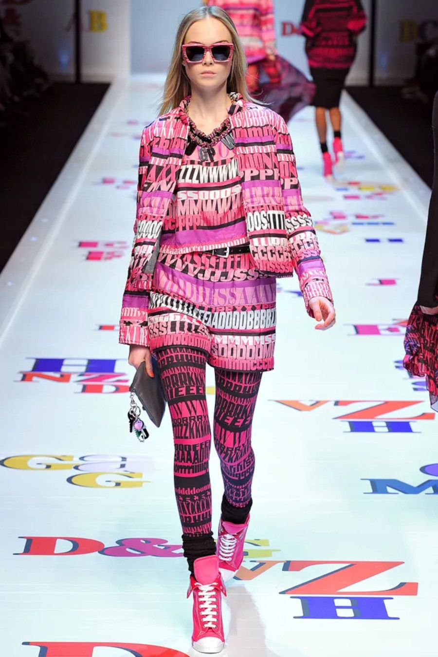 Dolce & Gabbana FW 2011 Alphabet Quilted Shorts - Runway Piece Size 28" / US 6 / IT 42 - 5 Thumbnail