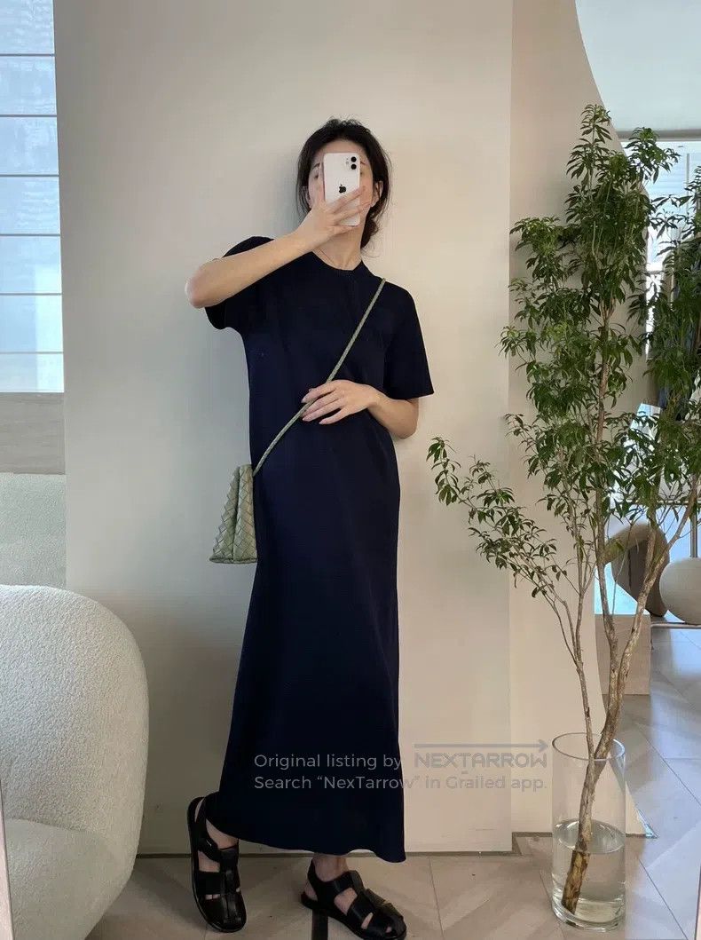 The Row The Row Navy blue knitted dress Size S / US 4 / IT 40 - 1 Thumbnail