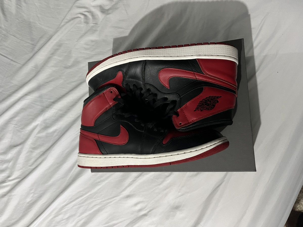 Jordan Brand × Nike Jordan 1 bred Size US 11 / EU 44 - 2 Thumbnail
