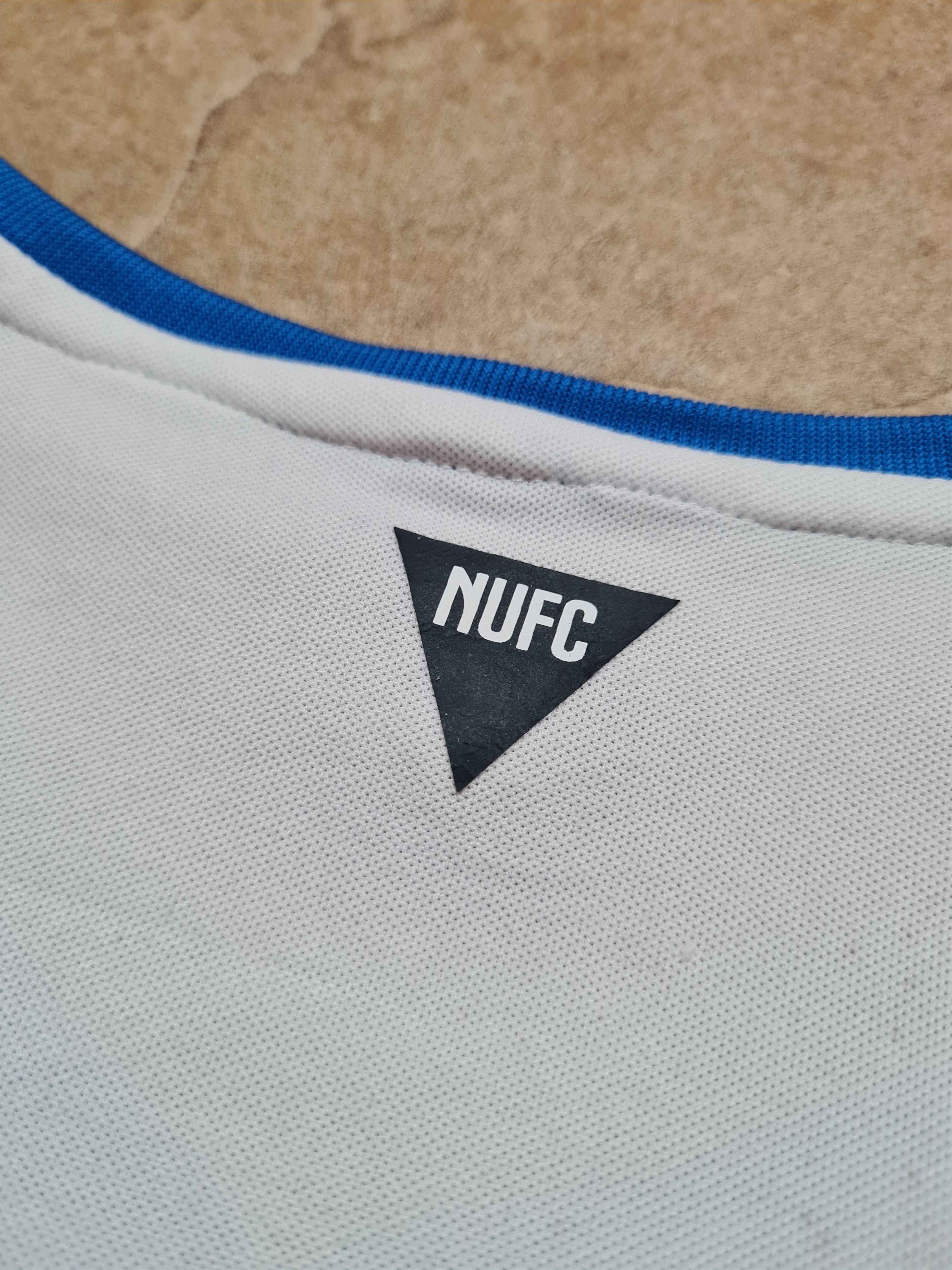 Puma Football Jersey Puma Newcastle United 2015/2016 De Jong Size US M / EU 48-50 / 2 - 19 Thumbnail