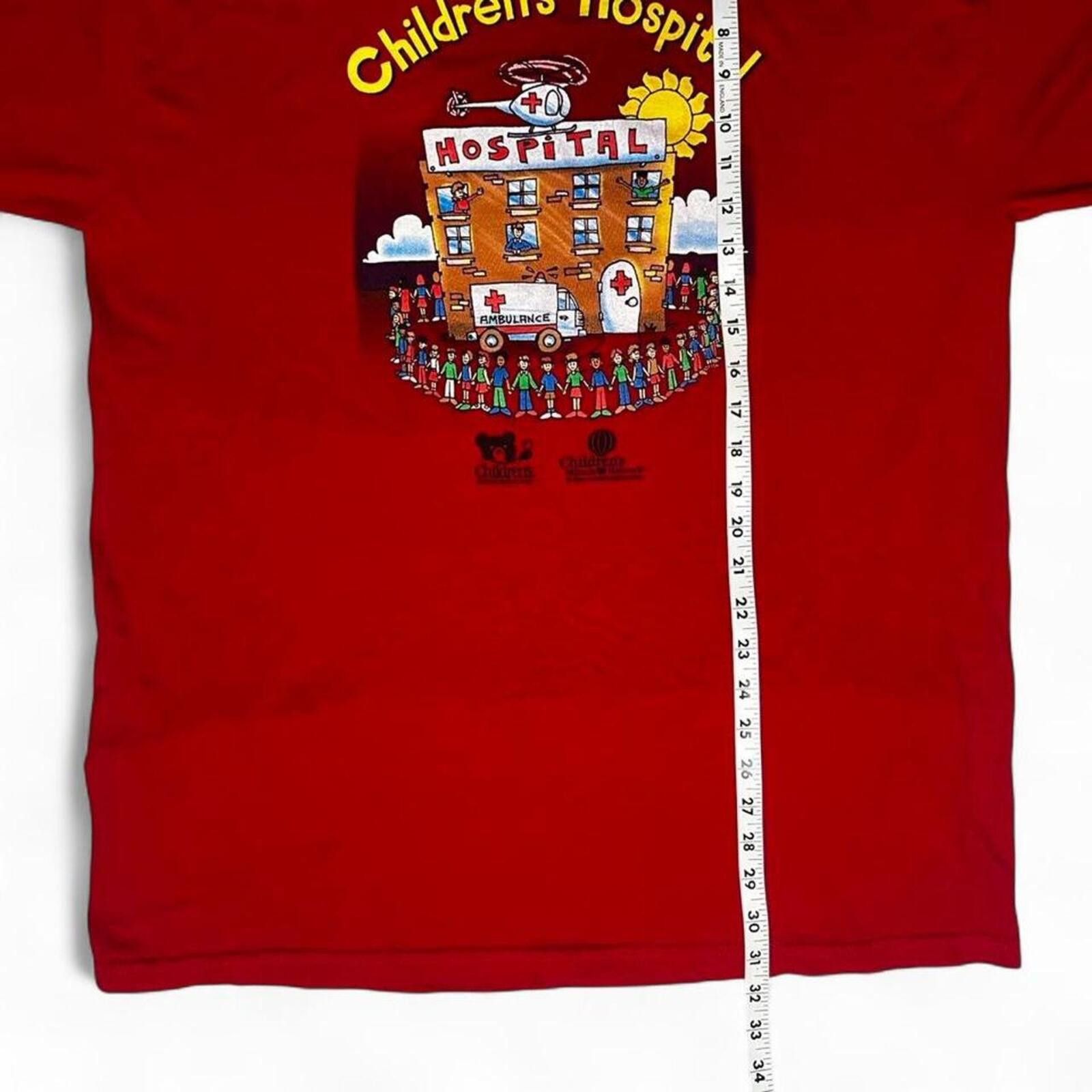 Gildan Vintage Children's Hospital Hand-in-Hand Graphic T-Shirt XL Size US L / EU 52-54 / 3 - 6 Thumbnail