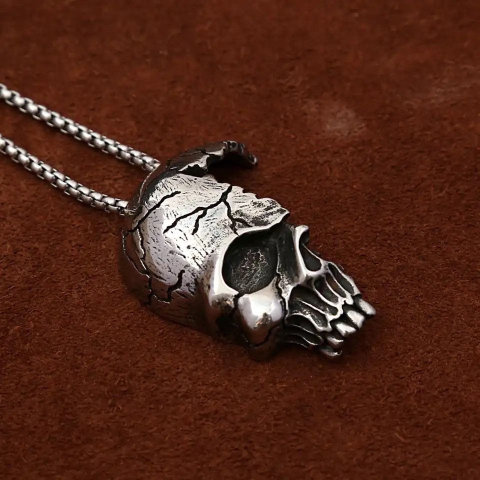 Jewelry Gothic Skull Pendant Stainless Steel Skull Chain Necklace Size ONE SIZE - 5 Thumbnail