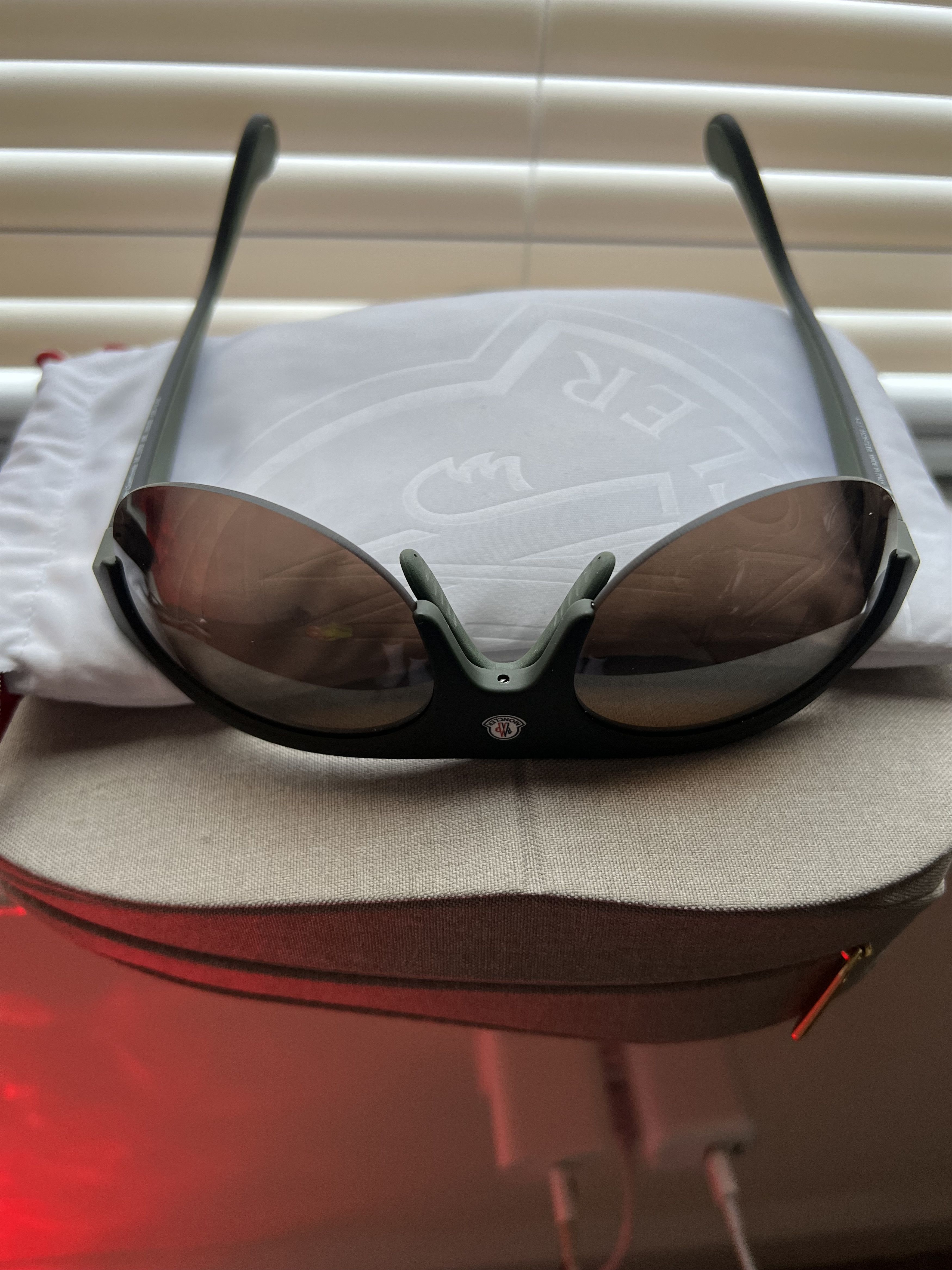 Moncler Moncler Mirrored Roviex Sunglasses Size ONE SIZE - 3 Thumbnail