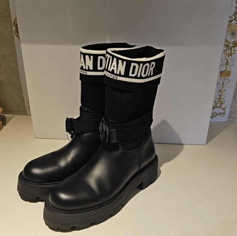 Dior Dior Calfskin Leather Ankle Boots Size US 7 / IT 37 - 1 Thumbnail