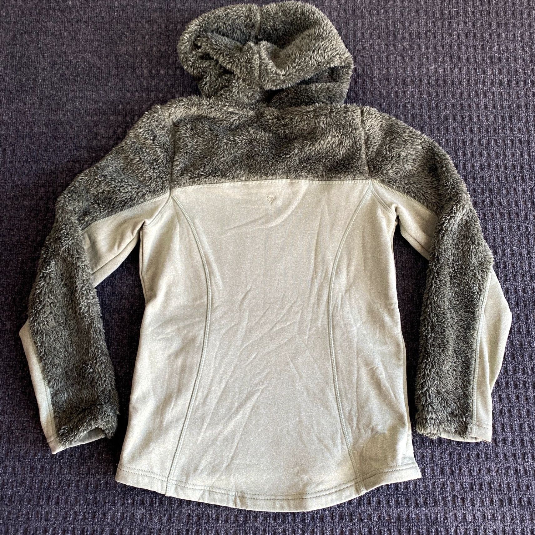 LIV Outdoor VINTAGE Women’s Liv Outdoor Hoodie Sweater Green Sherpa Soft Button Collar Small Size S / US 4 / IT 40 - 2 Thumbnail