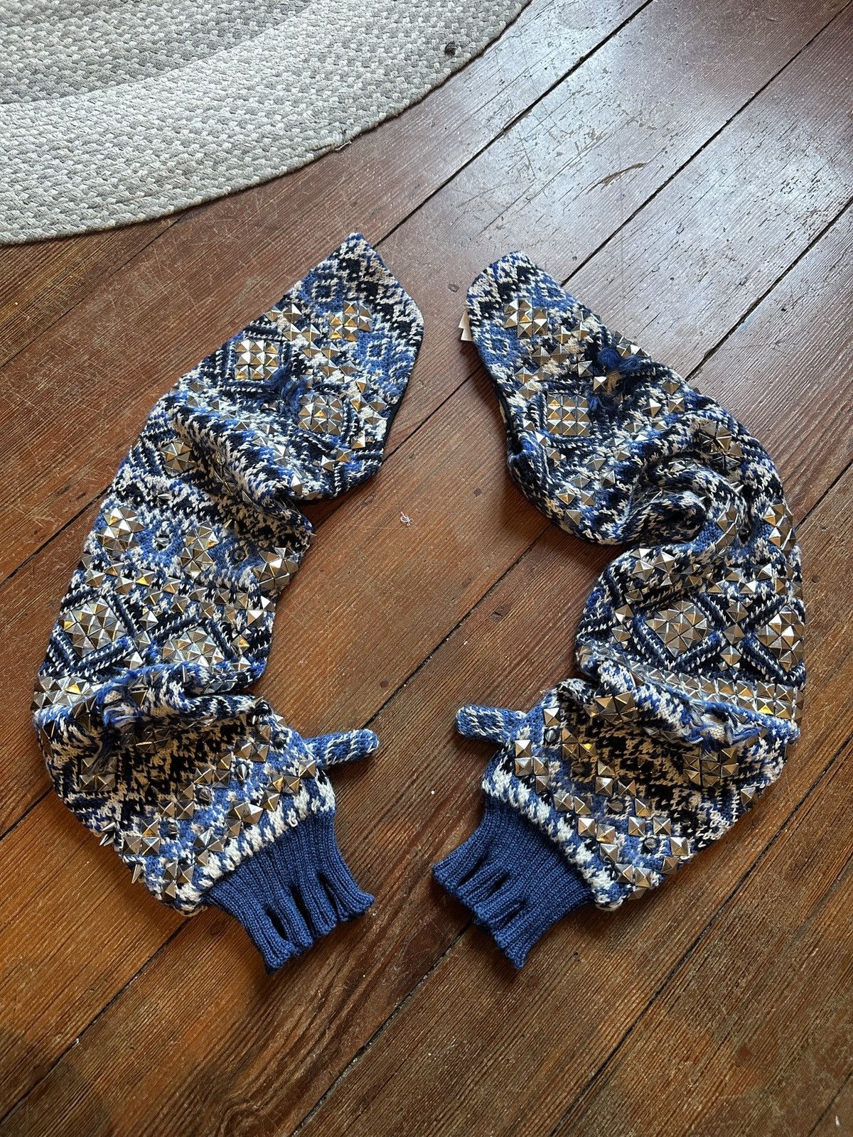 Maison Margiela Insane Sample Margiela Spike Knit Gloves Size ONE SIZE - 9 Thumbnail
