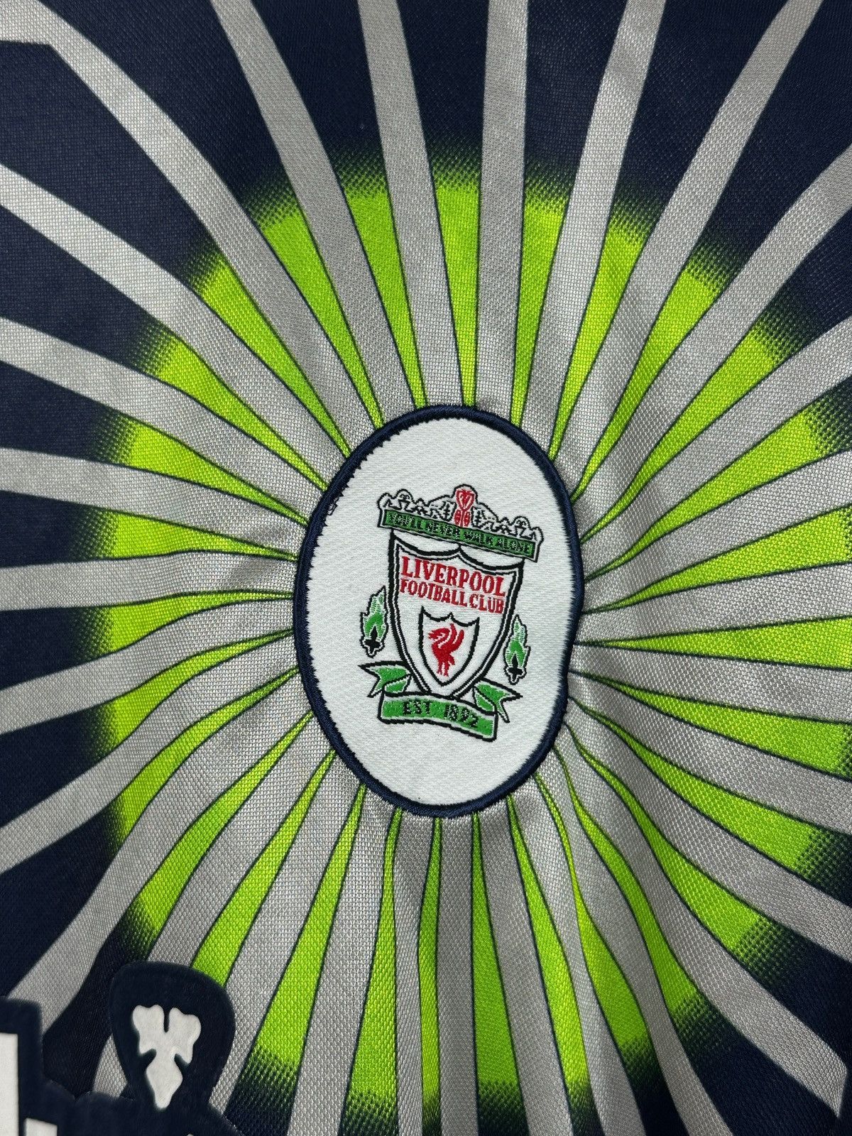 Reebok 1997/98 Vintage Reebok Liverpool Goalkeeper Soccer Jersey Size US S / EU 44-46 / 1 - 9 Thumbnail