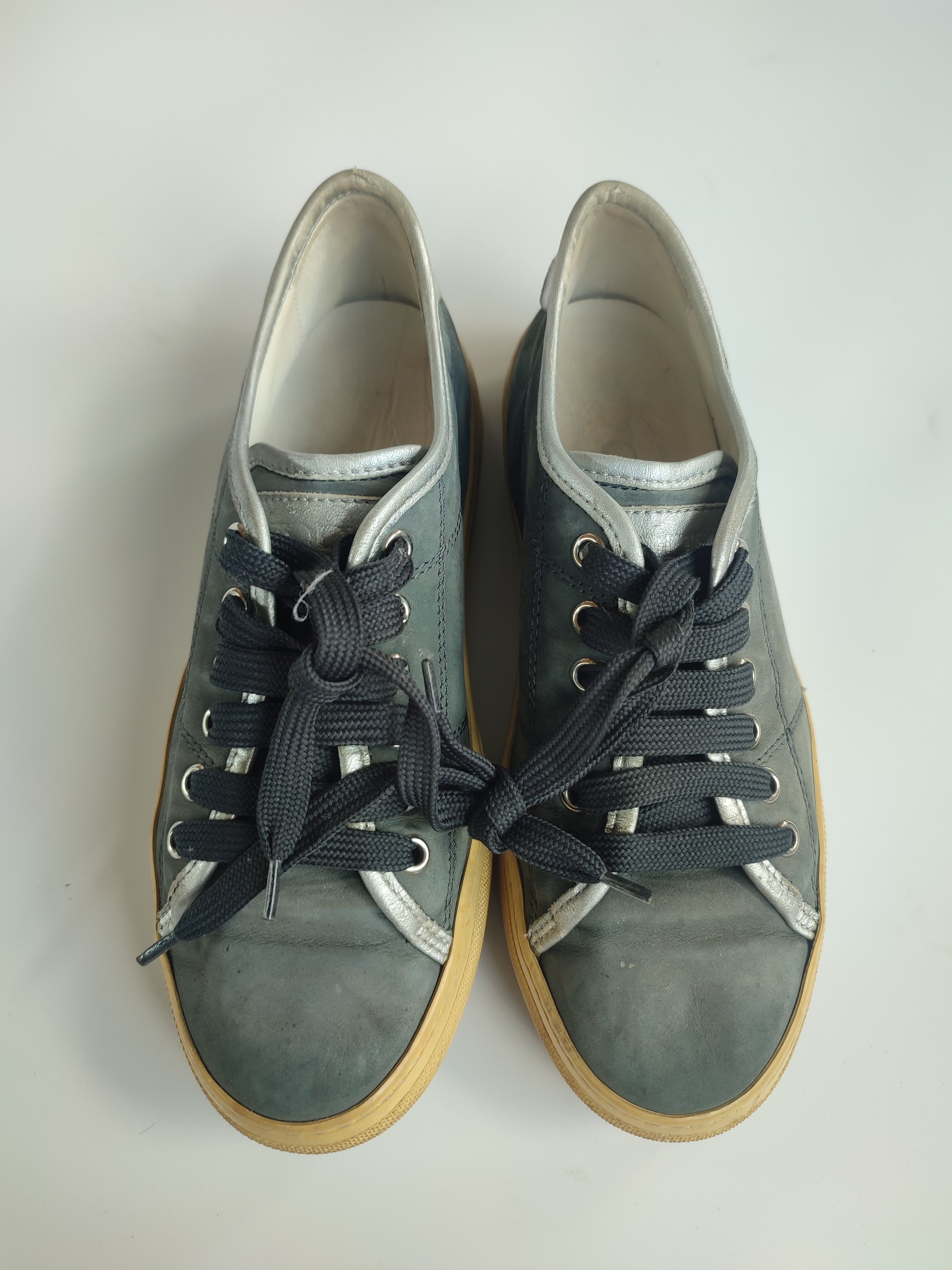 Tod's AUTHENTIC TODS CASUAL SNEAKERS Size US 6.5 / IT 36.5 - 1 Thumbnail