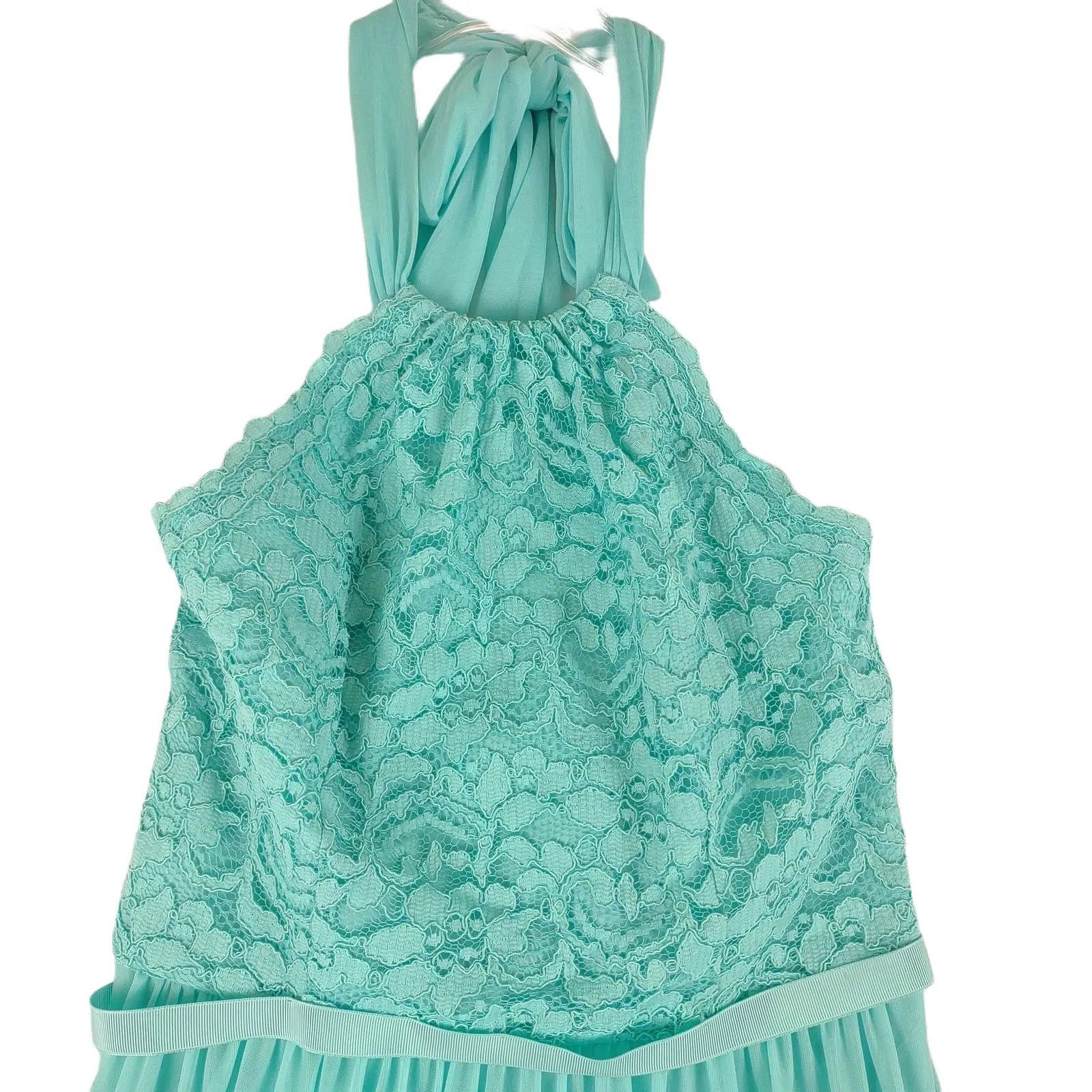 Other David's Bridal Aqua Short Lace Mesh Dress Halter Neckline Size M / US 6-8 / IT 42-44 - 3 Thumbnail