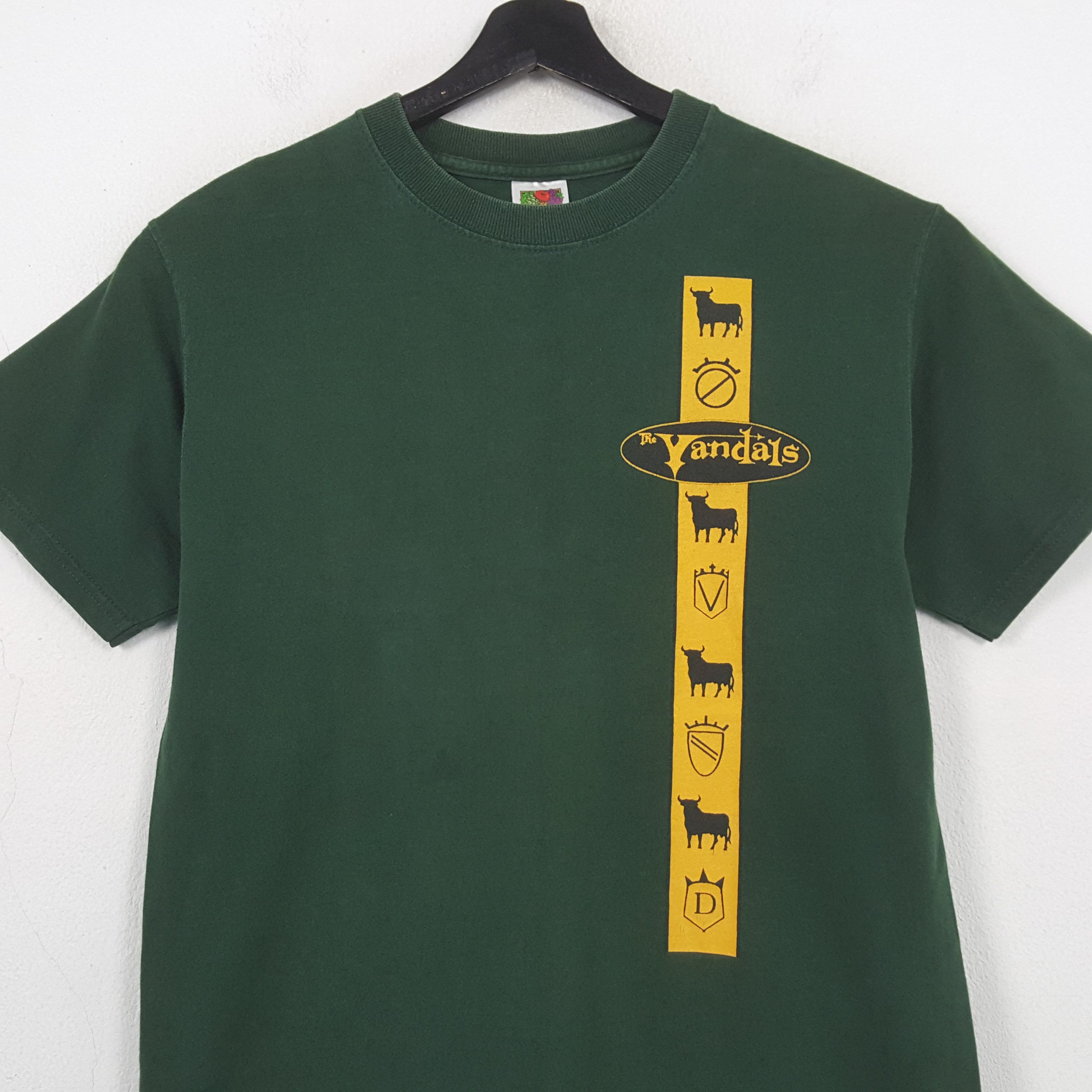 Band Tees The Vandals Punk Rock Band Tshirt RR3 Size US M / EU 48-50 / 2 - 4 Thumbnail