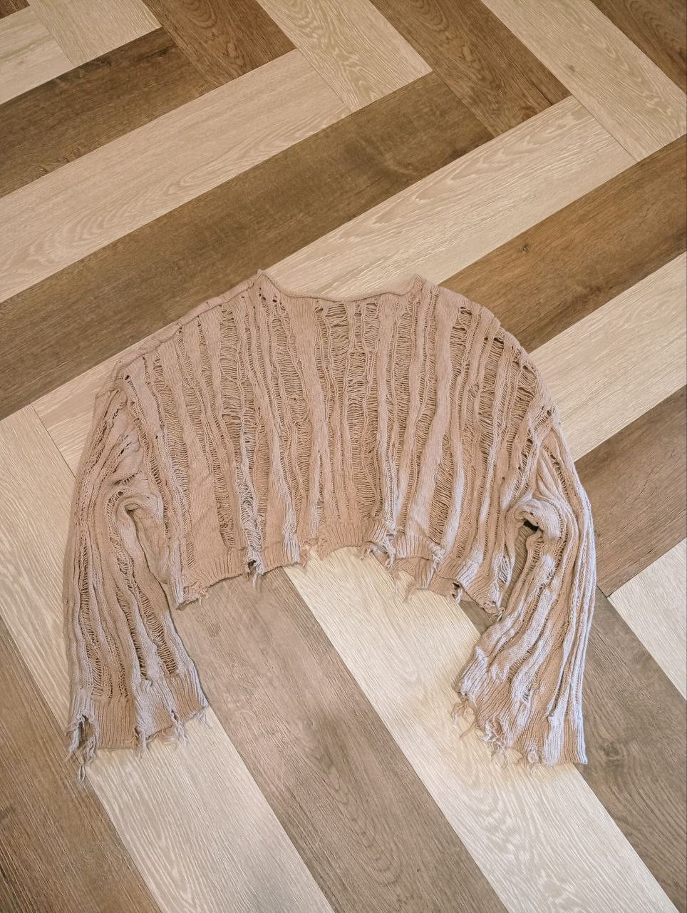 Zara ZARA SHREDDED CROPPED KNIT SWEATER Size L / US 10 / IT 46 - 1 Thumbnail