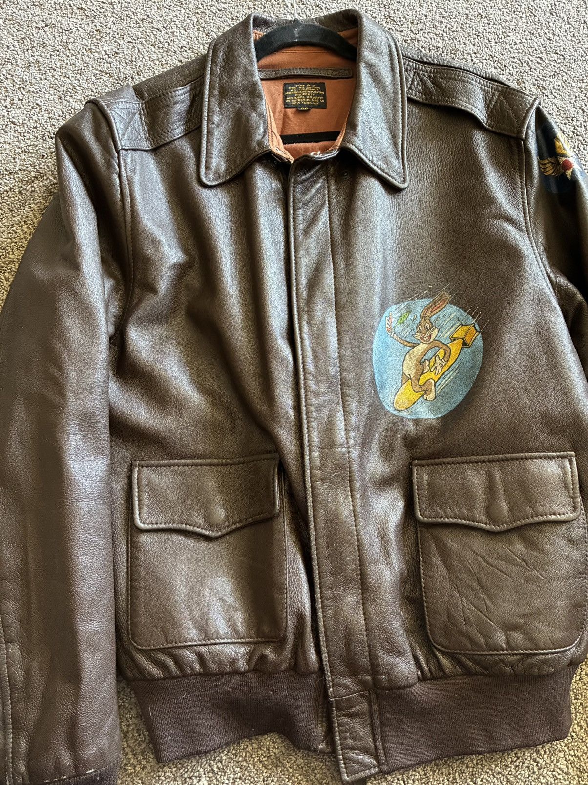 Other A-2 Flight Jacket WW2 leather hand painted Size US L / EU 52-54 / 3 - 10 Thumbnail
