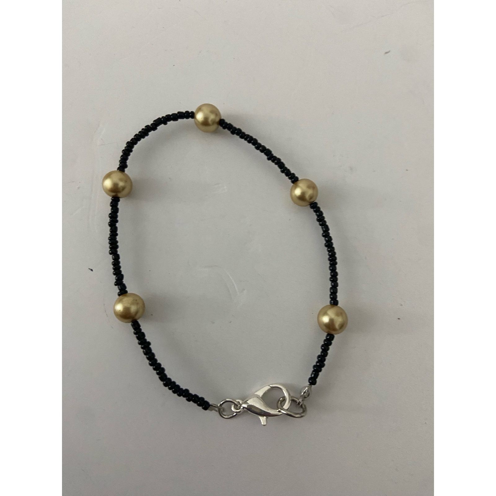 Other beige faux pearl and black bead bracelet Size ONE SIZE - 4 Thumbnail