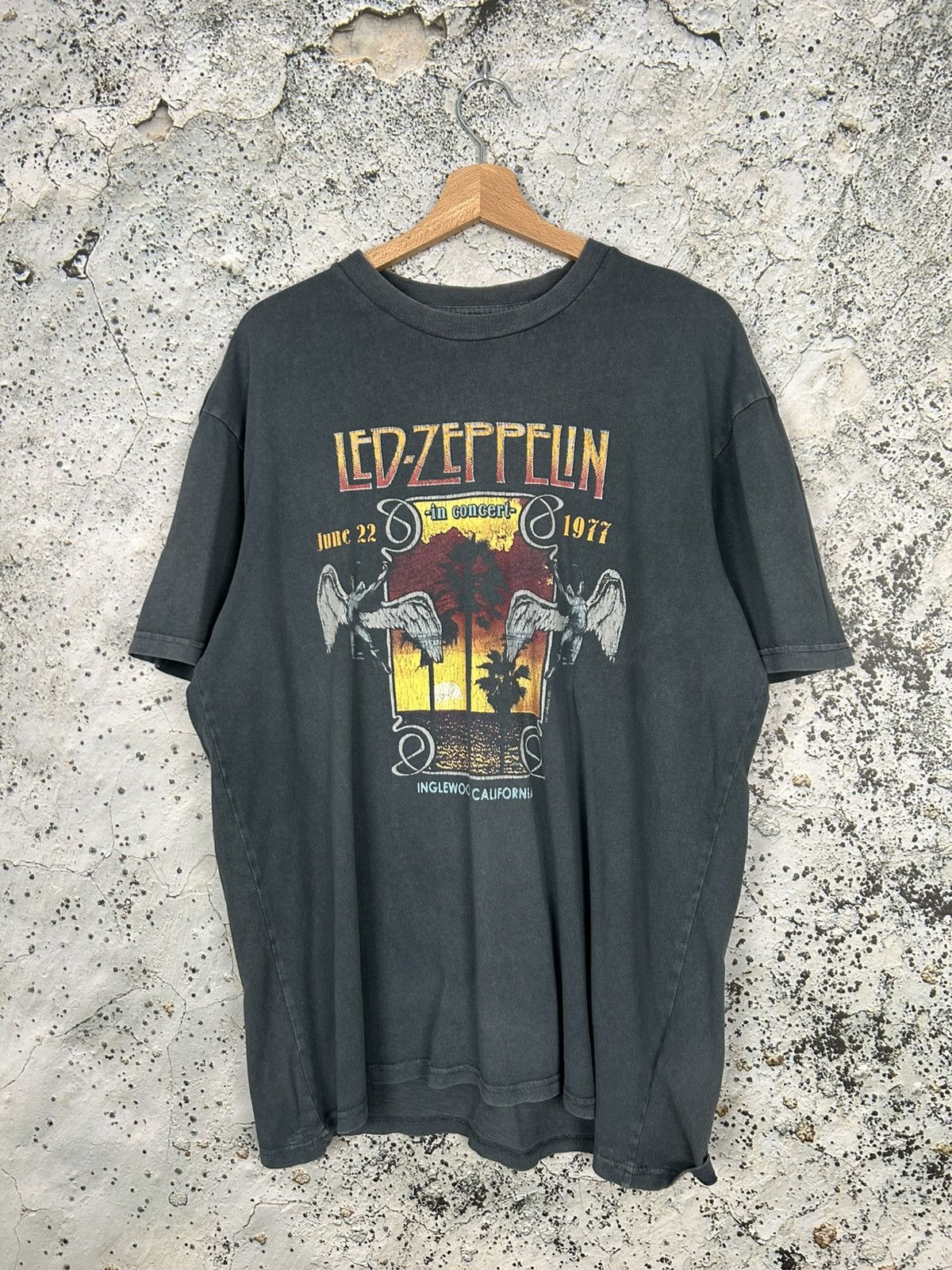 Band Tees Led Zeppelin Rock Band Tee Metal Graphic Avant Garde Size US M / EU 48-50 / 2 - 1 Thumbnail