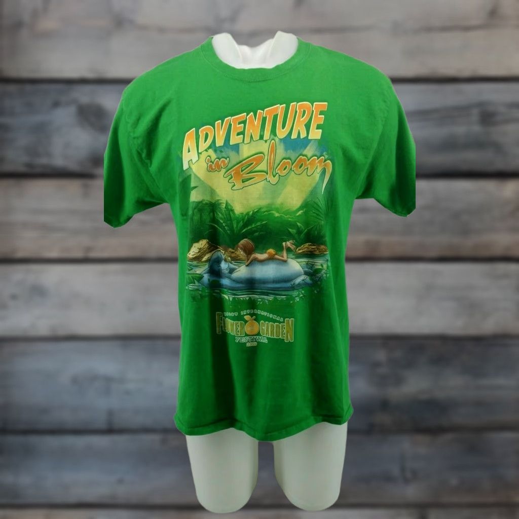 Hanes Disney Epcot Flower Garden Festival 2016 Shirt Adventure In Bloom Size Large Hanes Men T-Shirt Green Festival 2016 Mens Large Adventur In Bloom Size US L / EU 52-54 / 3 - 1 Thumbnail