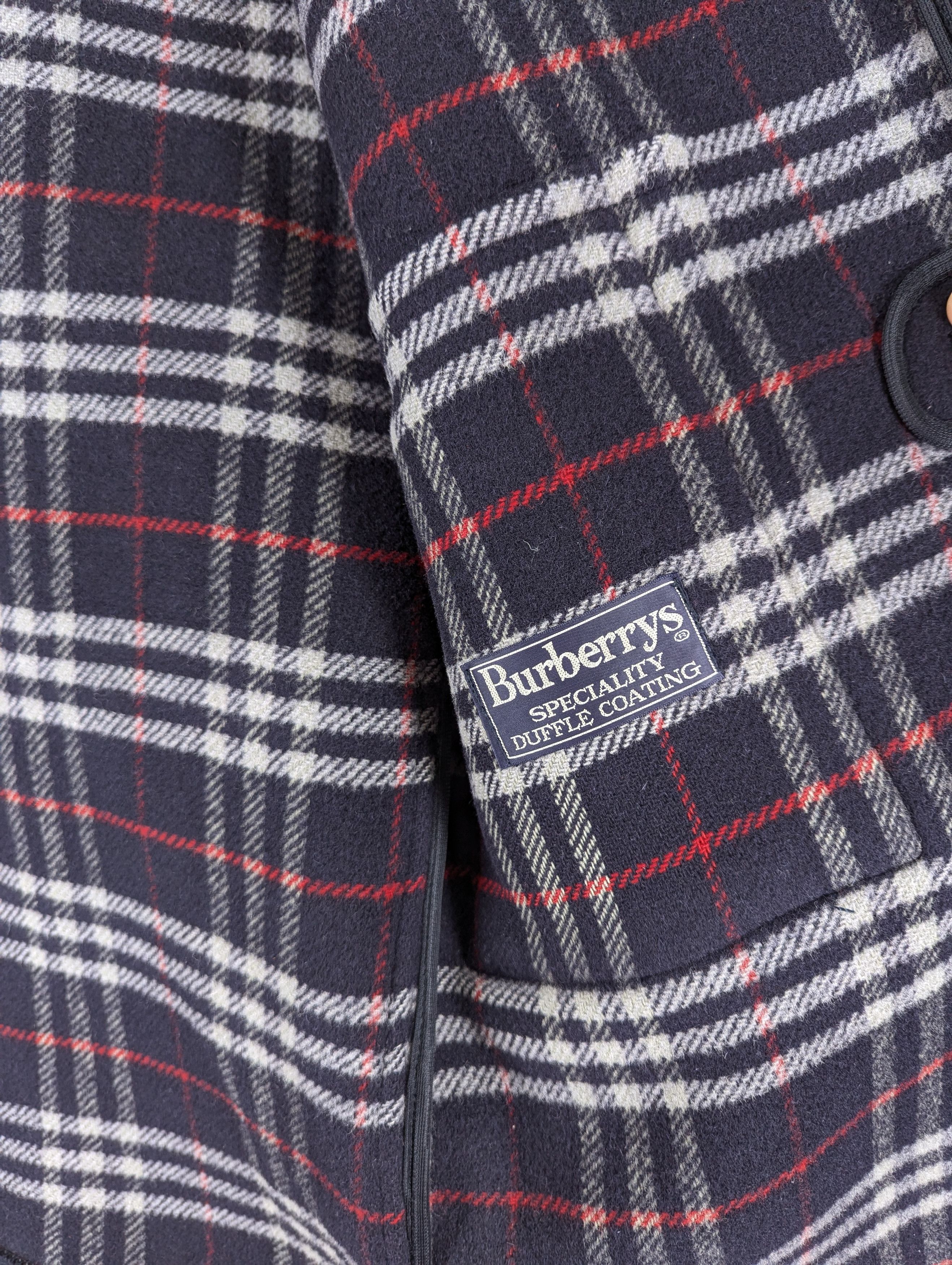 Burberry Vintage 90s Burberrys Nova Check Duffle Coat Made In England Size US L / EU 52-54 / 3 - 10 Thumbnail
