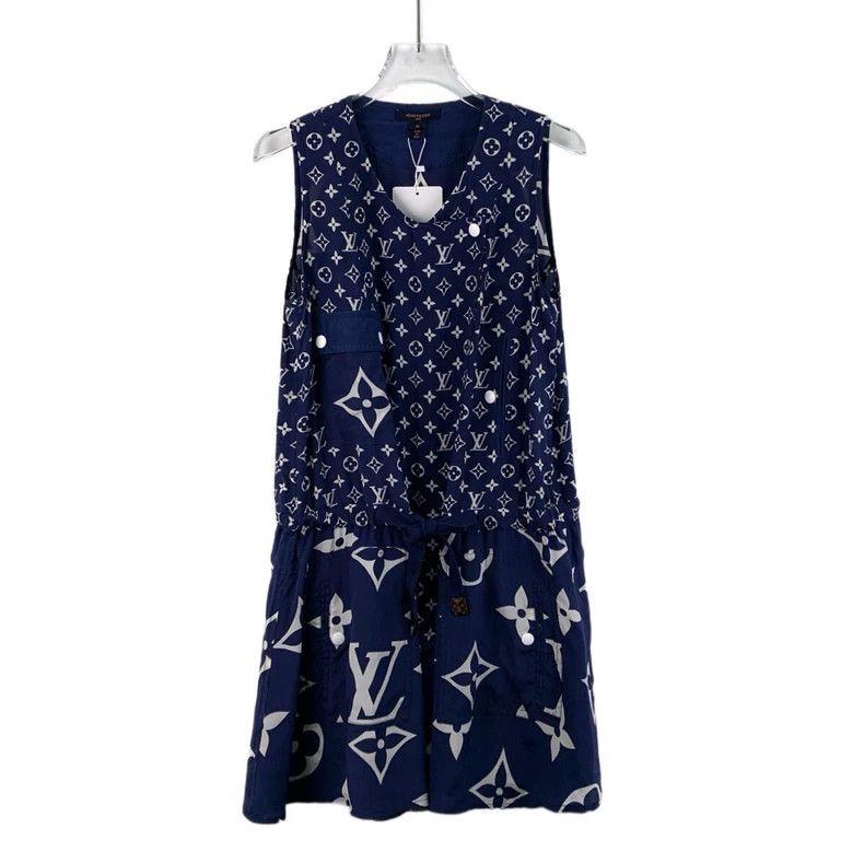 Louis Vuitton Louis Vuitton Dark blue logo and full print mulberry silk Size XS / US 0-2 / IT 36-38 - 1 Thumbnail