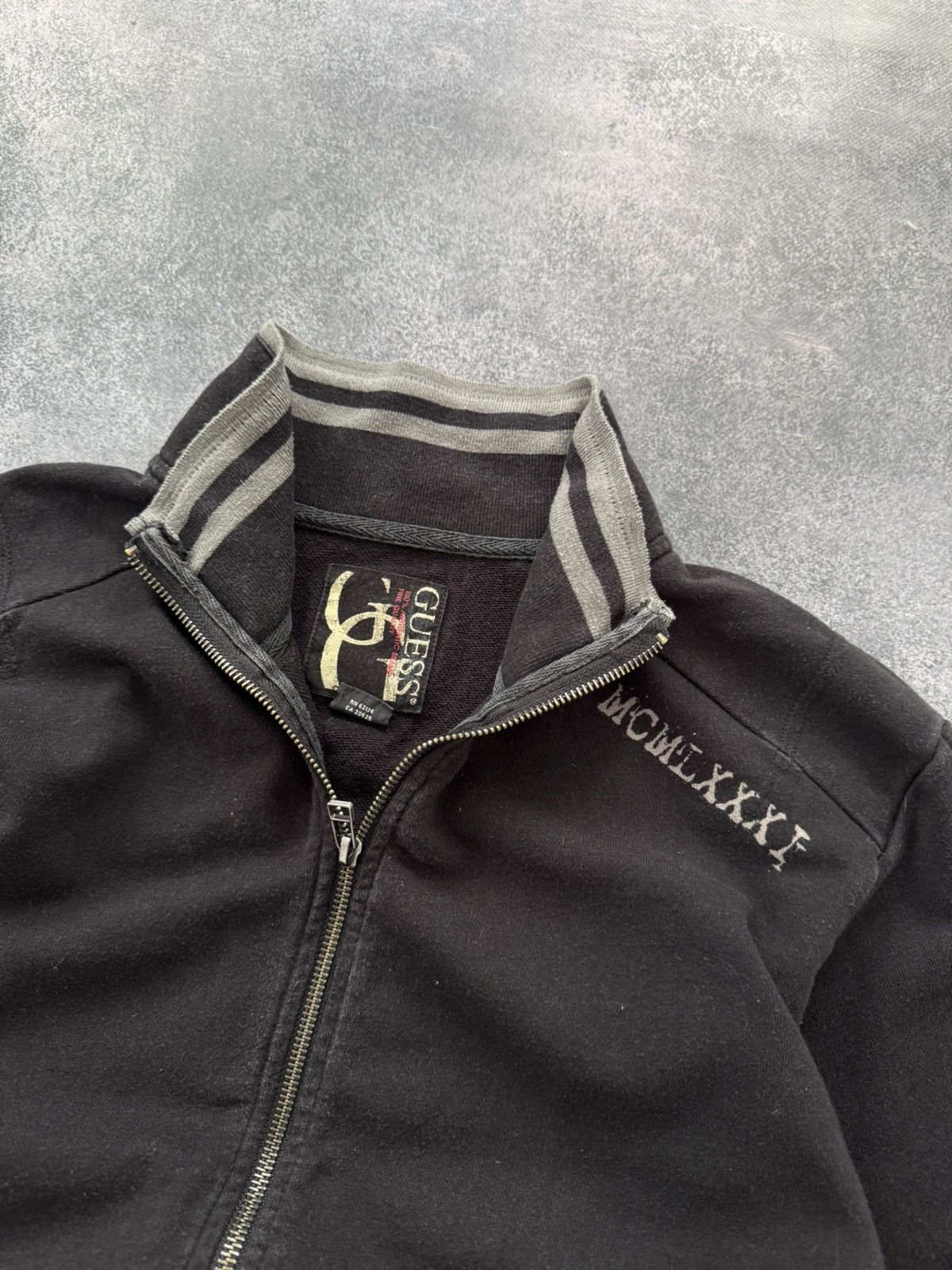 Guess Guess vintage y2k zip sweatshirt japanese brand avant garde Size US L / EU 52-54 / 3 - 4 Thumbnail
