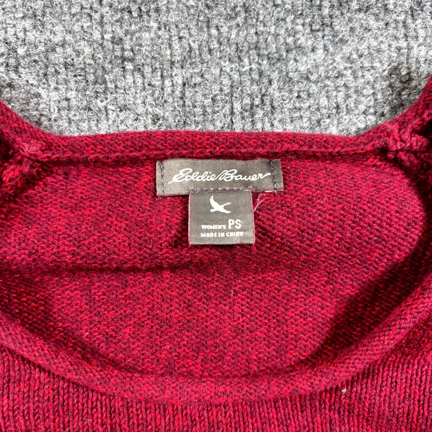 Eddie Bauer Eddie Bauer Sweater Womens Small Petite Maroon Knit Raglan Sleeve Classic Cozy Size S / US 4 / IT 40 - 6 Thumbnail
