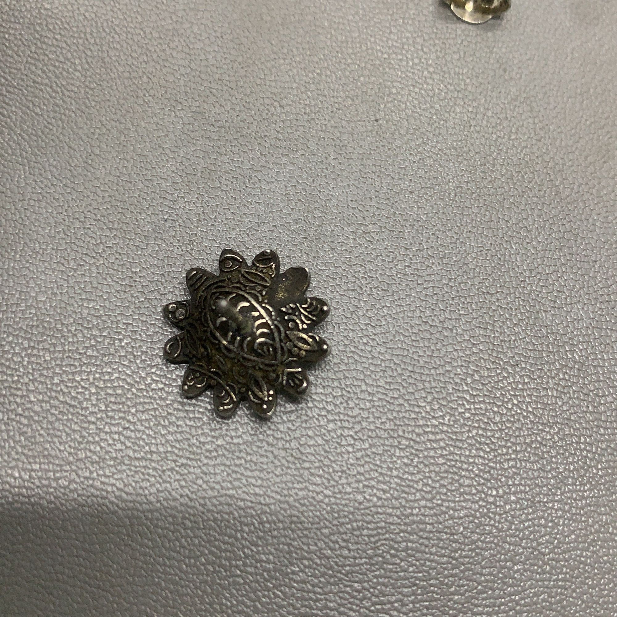 Gucci Gucci Daisy Design Fashion Earring-2506 Size ONE SIZE - 5 Thumbnail