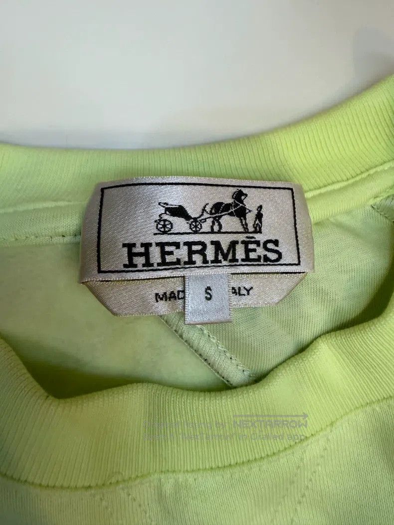 Hermes Hermes Light Green Spring/Summer Short Sleeve Size S / US 4 / IT 40 - 3 Thumbnail