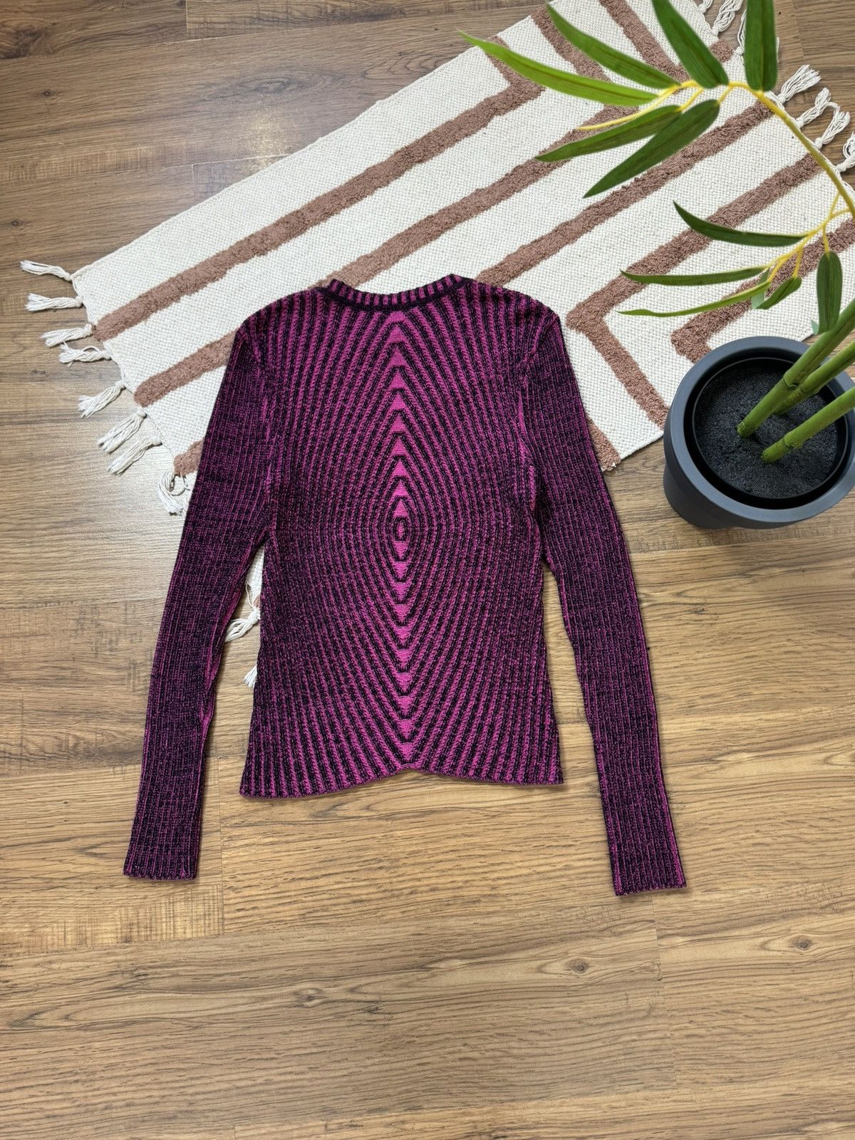 image of Just Cavalli x Roberto Cavalli Vintage Roberto Cavalli Grunge Ribbed Sweater in Black/Pink (Size Me