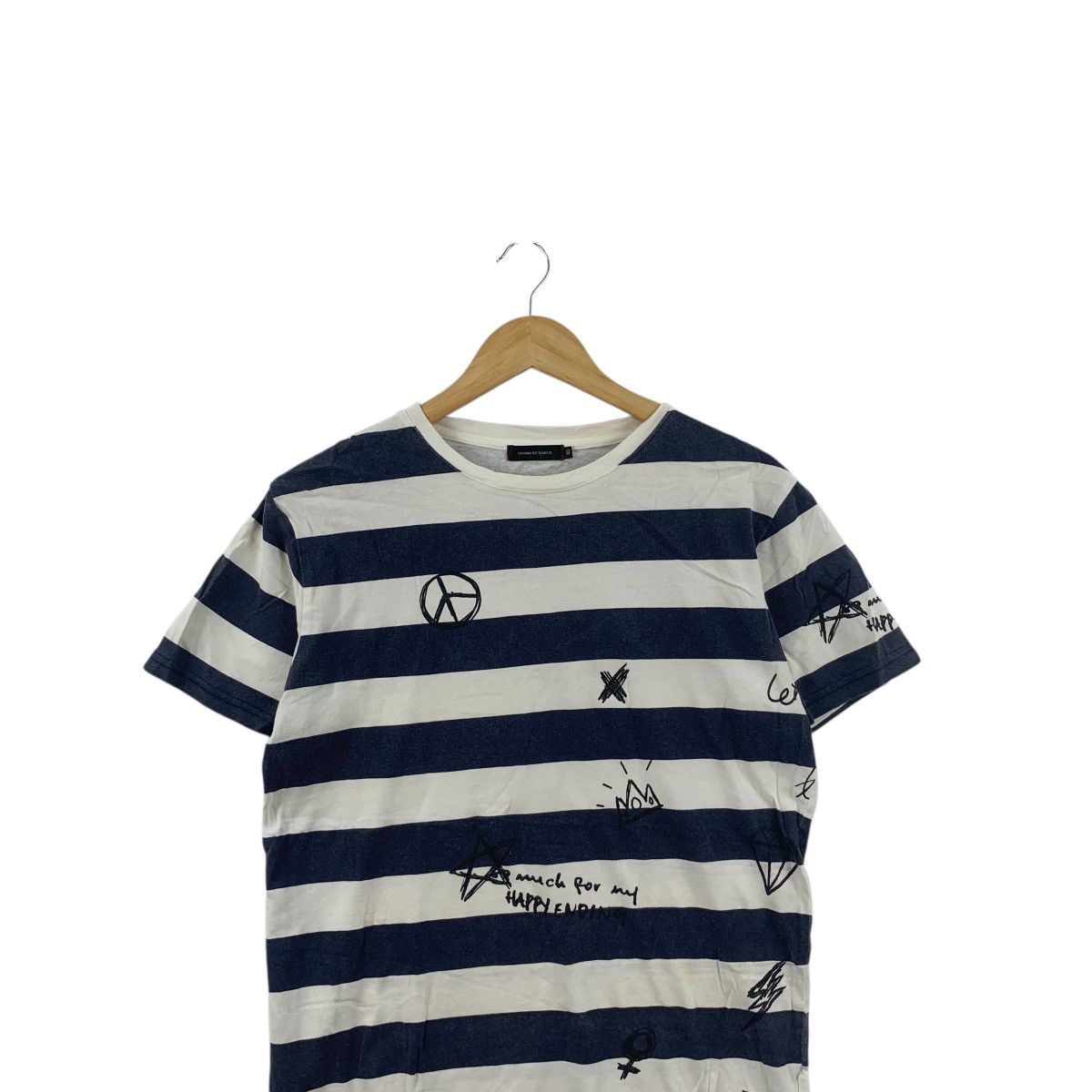 URBAN RESEARCH DOORS URBAN RESEARCH JAPAN Peace Happy Ending Tee Shirt Top Size S / US 4 / IT 40 - 2 Thumbnail