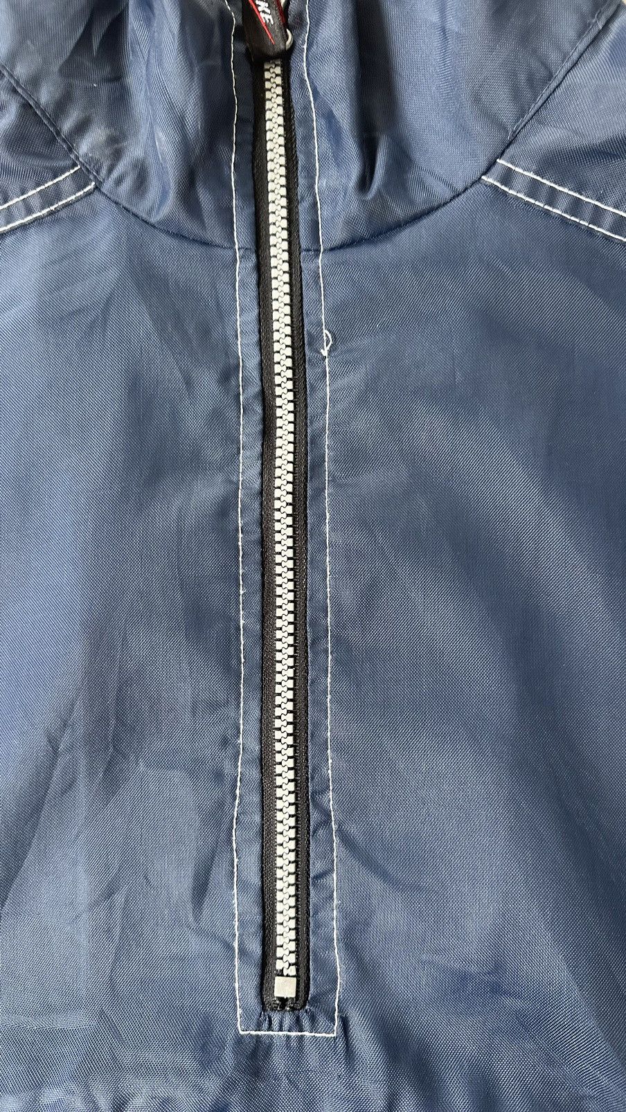 Nike VINTAGE NIKE ANORAK CENTRE SWOOSH WINDBREAKER Size US XL / EU 56 / 4 - 3 Thumbnail