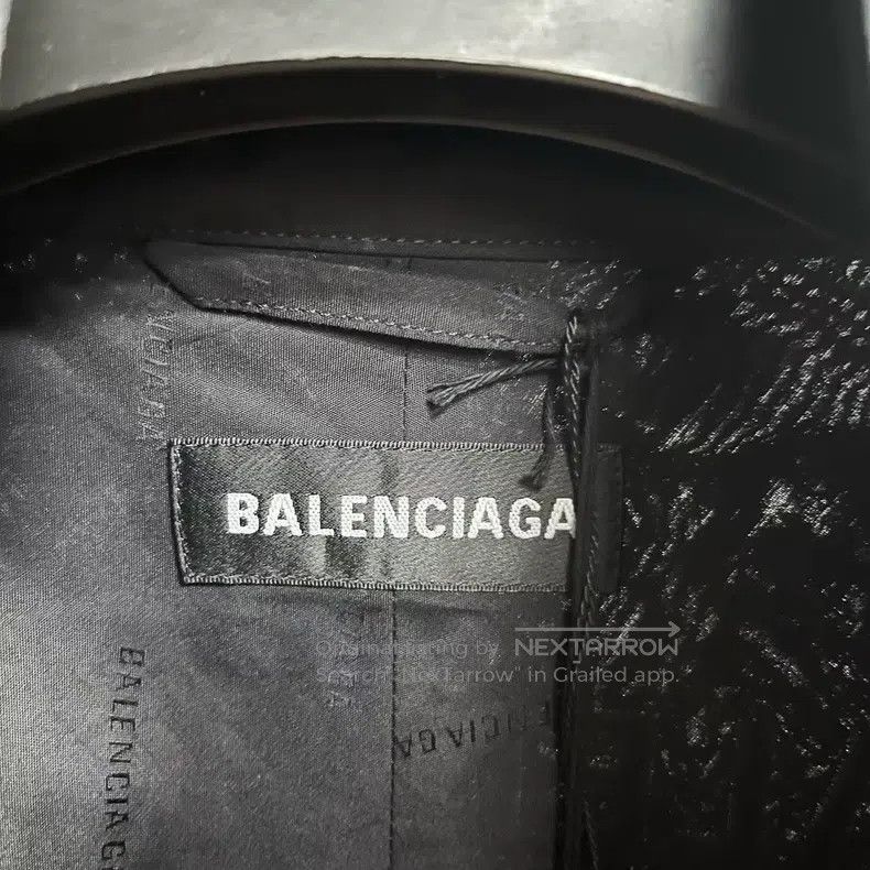 Balenciaga Balenciaga Black and White Color Block Sports Sun Protecti Size US L / EU 52-54 / 3 - 2 Thumbnail