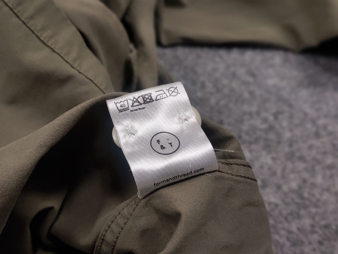 Japanese Brand Form & Thread Mens Overshirt Light Pocket Bottom Jacket Size US L / EU 52-54 / 3 - 19 Thumbnail