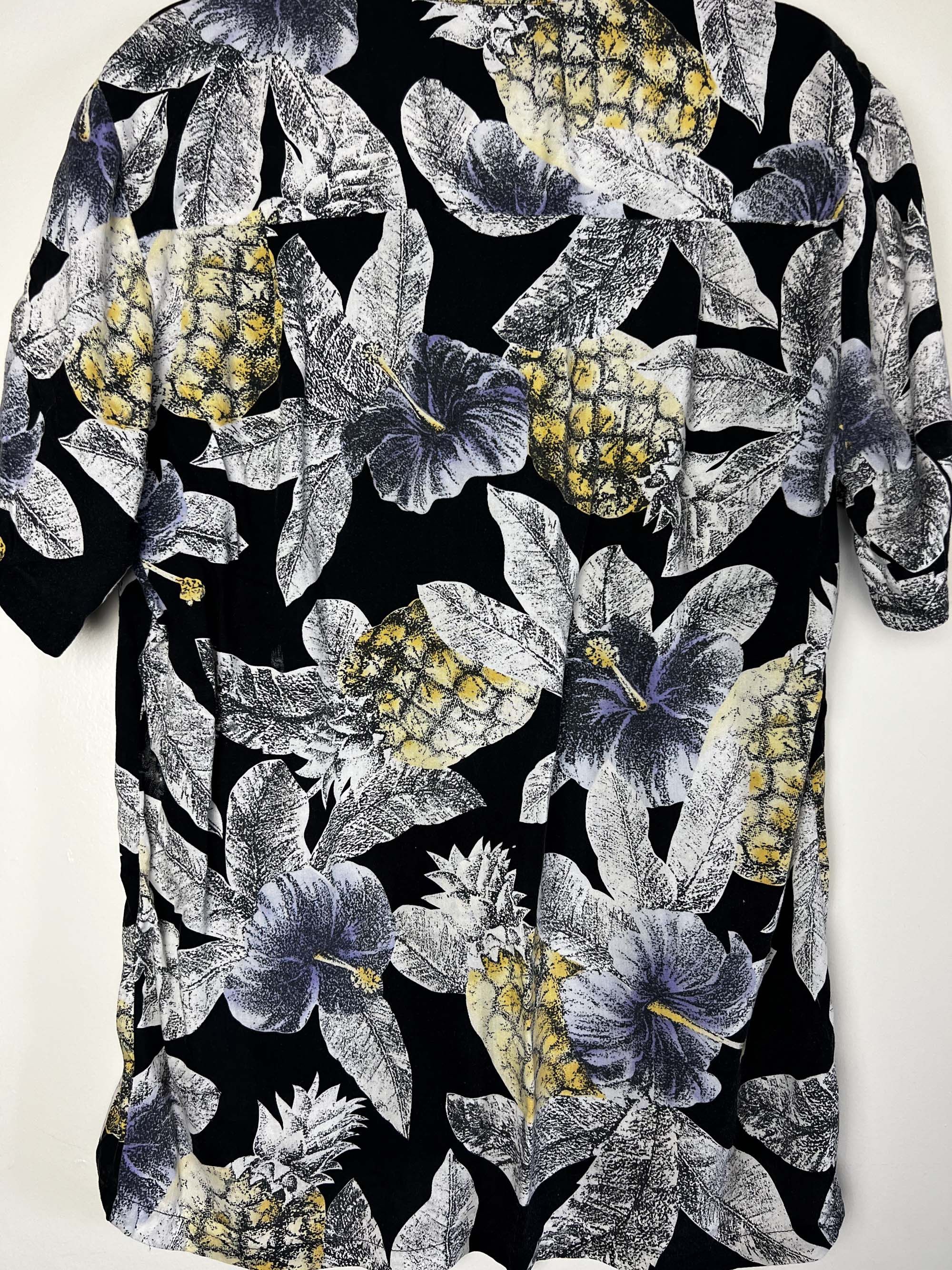 Paradise Found 1980's Paradise Found Hibiscus Pineapple Shirt -Magnum P.I. Size US L / EU 52-54 / 3 - 14 Thumbnail