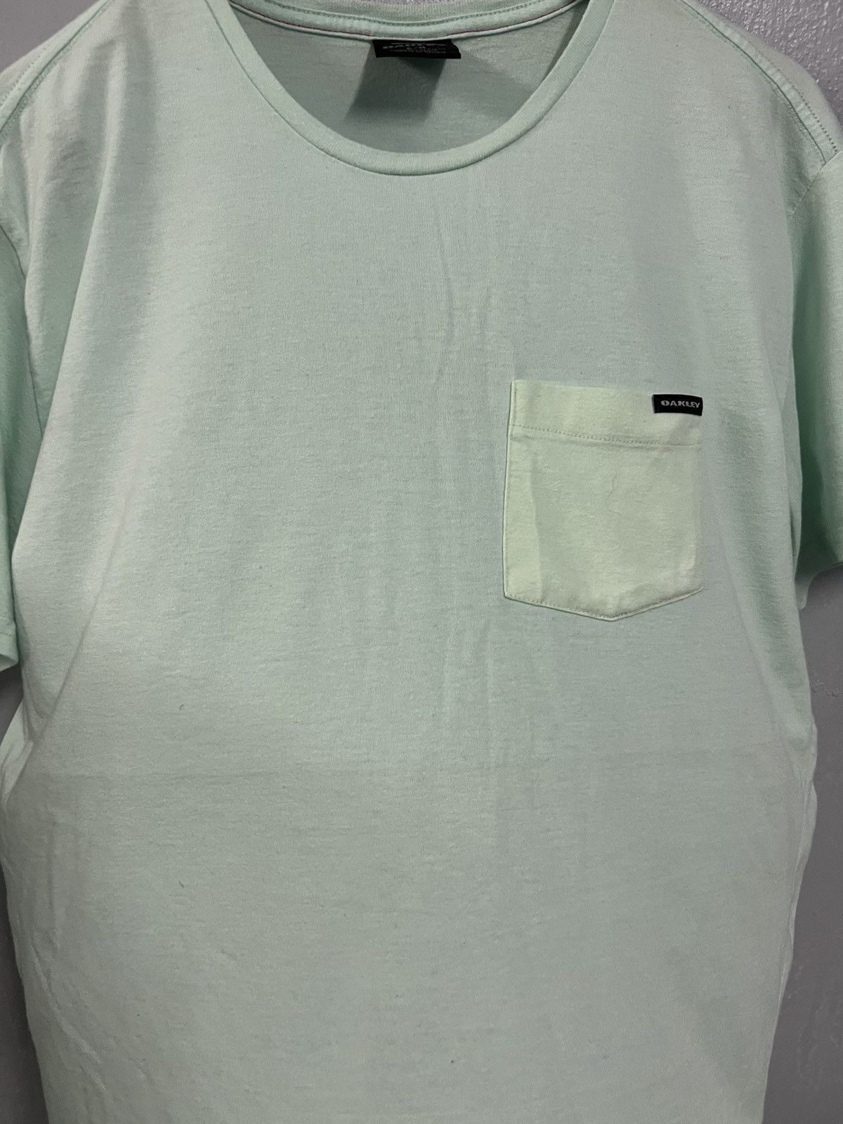Designer × Oakley Oakley Single Pocket Vintage T-Shirt Size US L / EU 52-54 / 3 - 2 Thumbnail