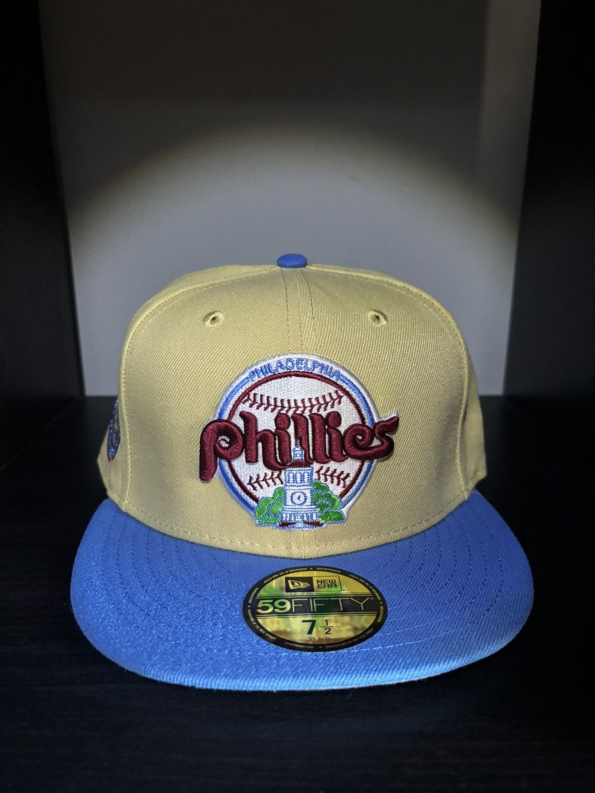 MLB × New Era Philadelphia Phillies 7 1/2 Fitted Size ONE SIZE - 1 Thumbnail