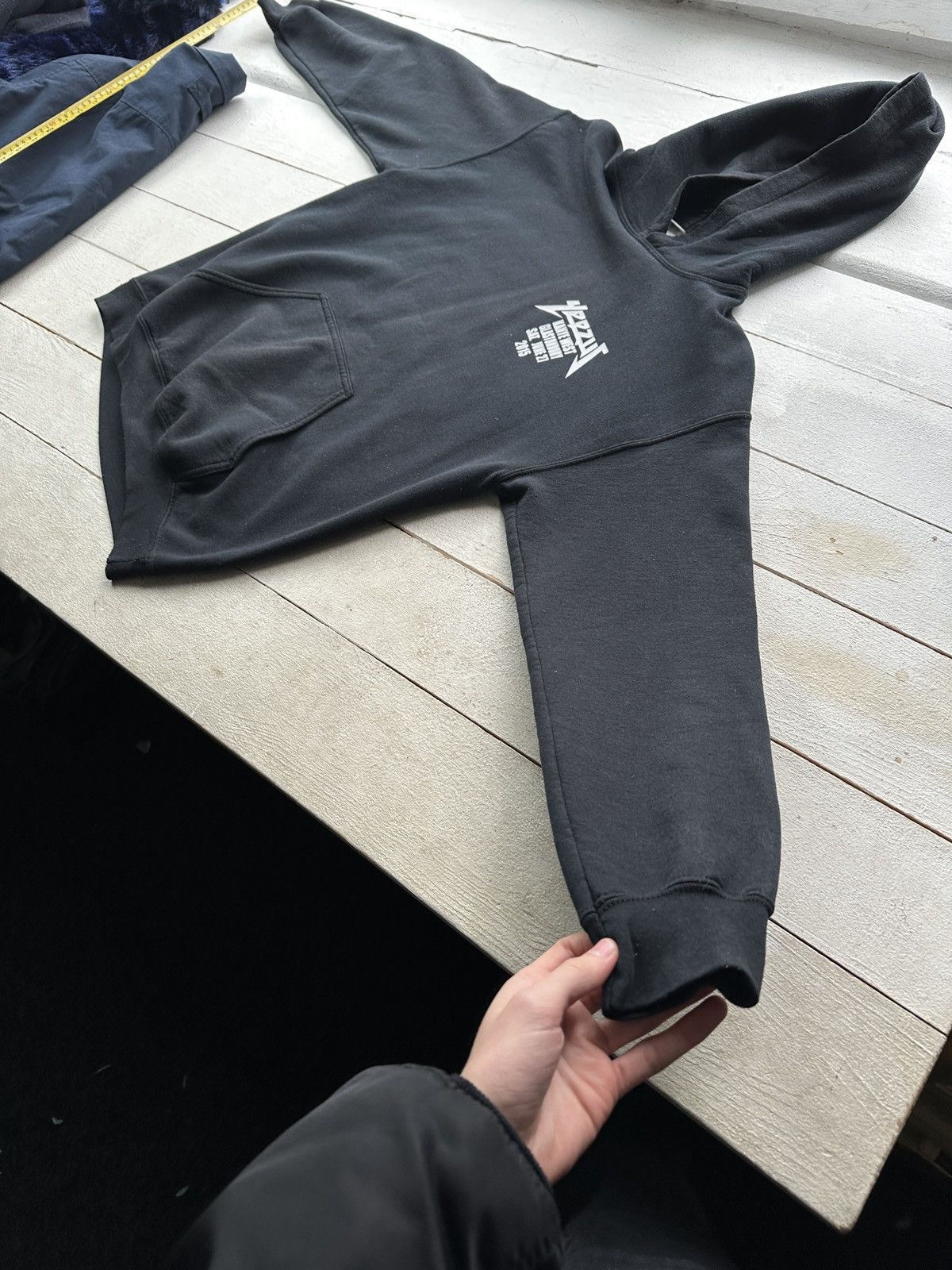 Other 🚨 YEEZUS KANYE WEST BAGGY BOXY SK8 HOODIE GLASTONBURY RARE Size US M / EU 48-50 / 2 - 9 Thumbnail