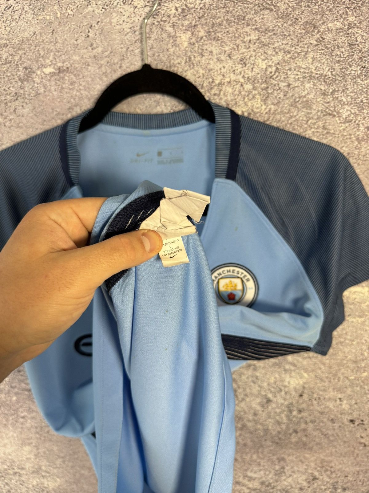 Nike × Vintage Woman Manchester City 2016/17 Nike Soccer Jersey Blokcore Size US M / EU 48-50 / 2 - 9 Thumbnail