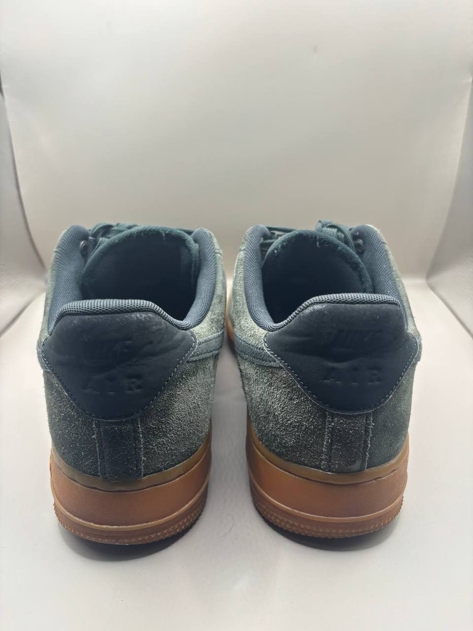 Nike Nike Air Force 1 Low Suede "Outdoor Green" Gum Sole Size US 8.5 / EU 41-42 - 2 Thumbnail