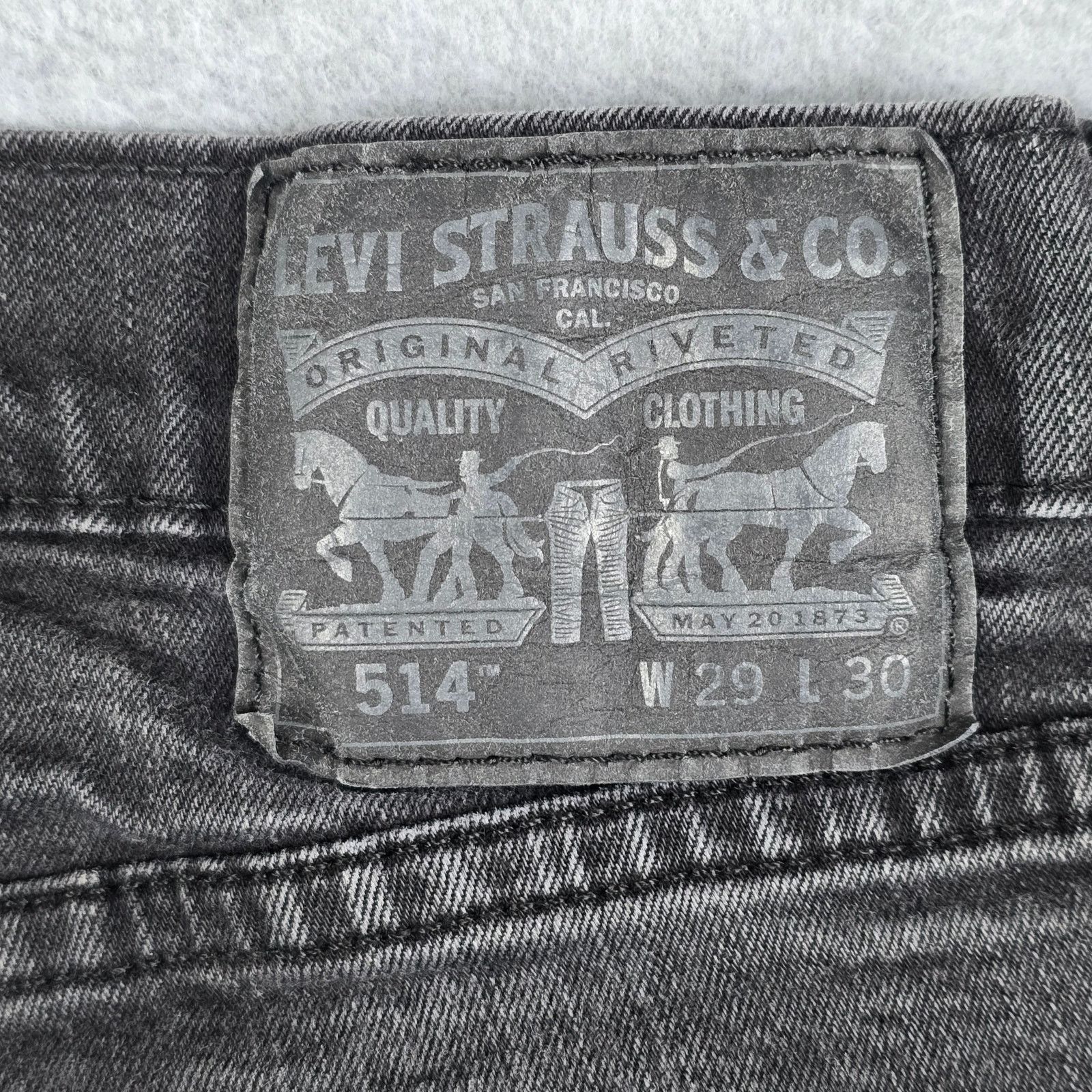 Levi's Levi's 514 Mens 27x28 Black Straight Fit Jeans Size US 27 - 8 Thumbnail