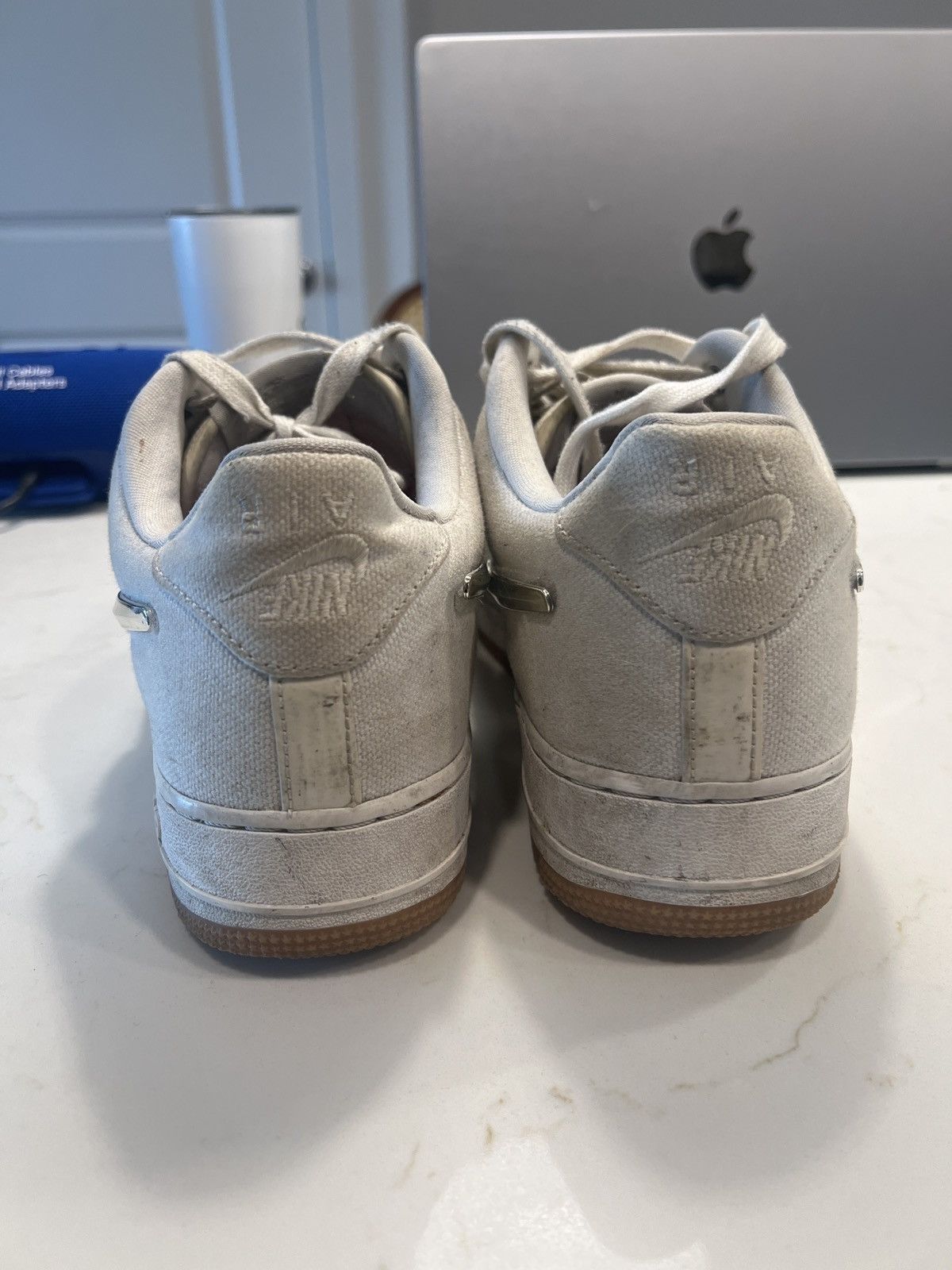 Nike Travis Scott x Nike Air Force 1 Low – White OG – Size 10 Size US 10 / EU 43 - 4 Thumbnail