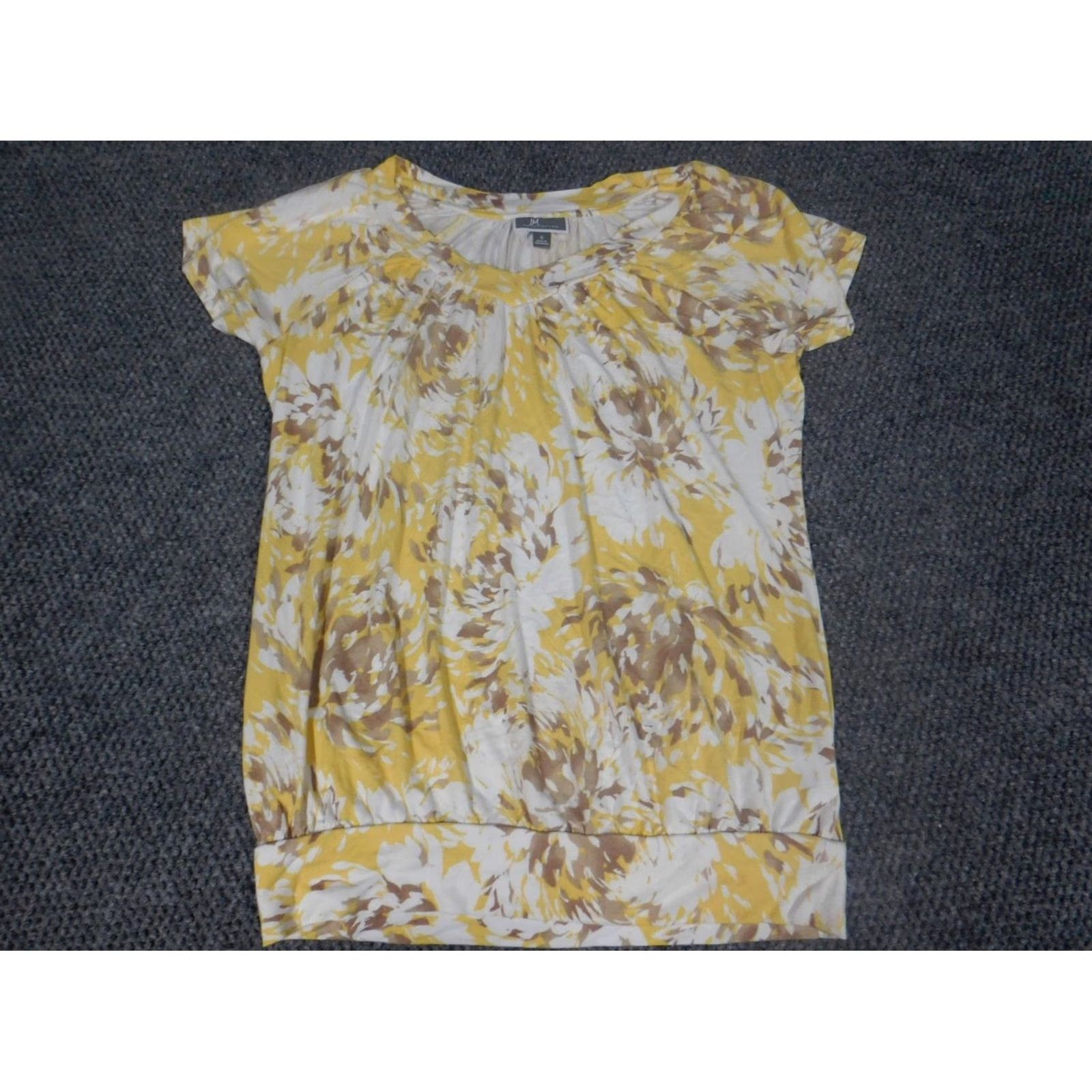 JM Collection JM Collection top Womens Small yellow geometric crew neck pullover blouse stretch knit Short Sleeve Regular fit, Button accents, Casual Size S / US 4 / IT 40 - 2 Thumbnail