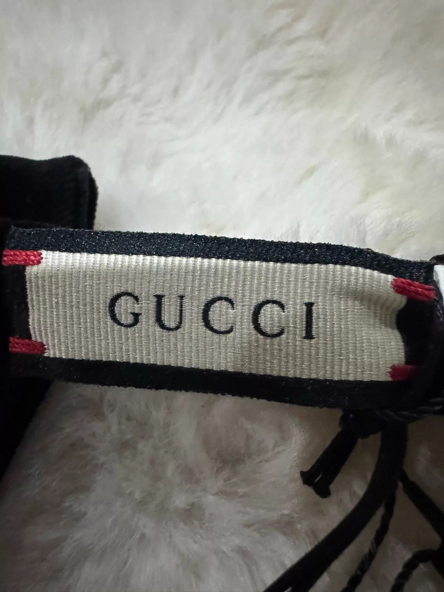 Gucci Gucci Black Velvet Bow Tie - New with Tags Size ONE SIZE - 5 Thumbnail