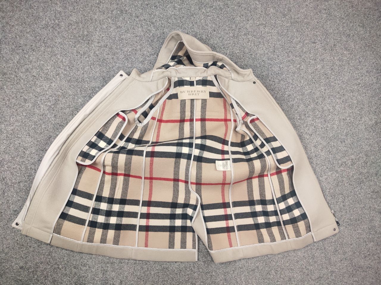 Burberry Burberry Brit Wool Camel Duffle Coat Jacket Nova Check Size S / US 4 / IT 40 - 19 Thumbnail