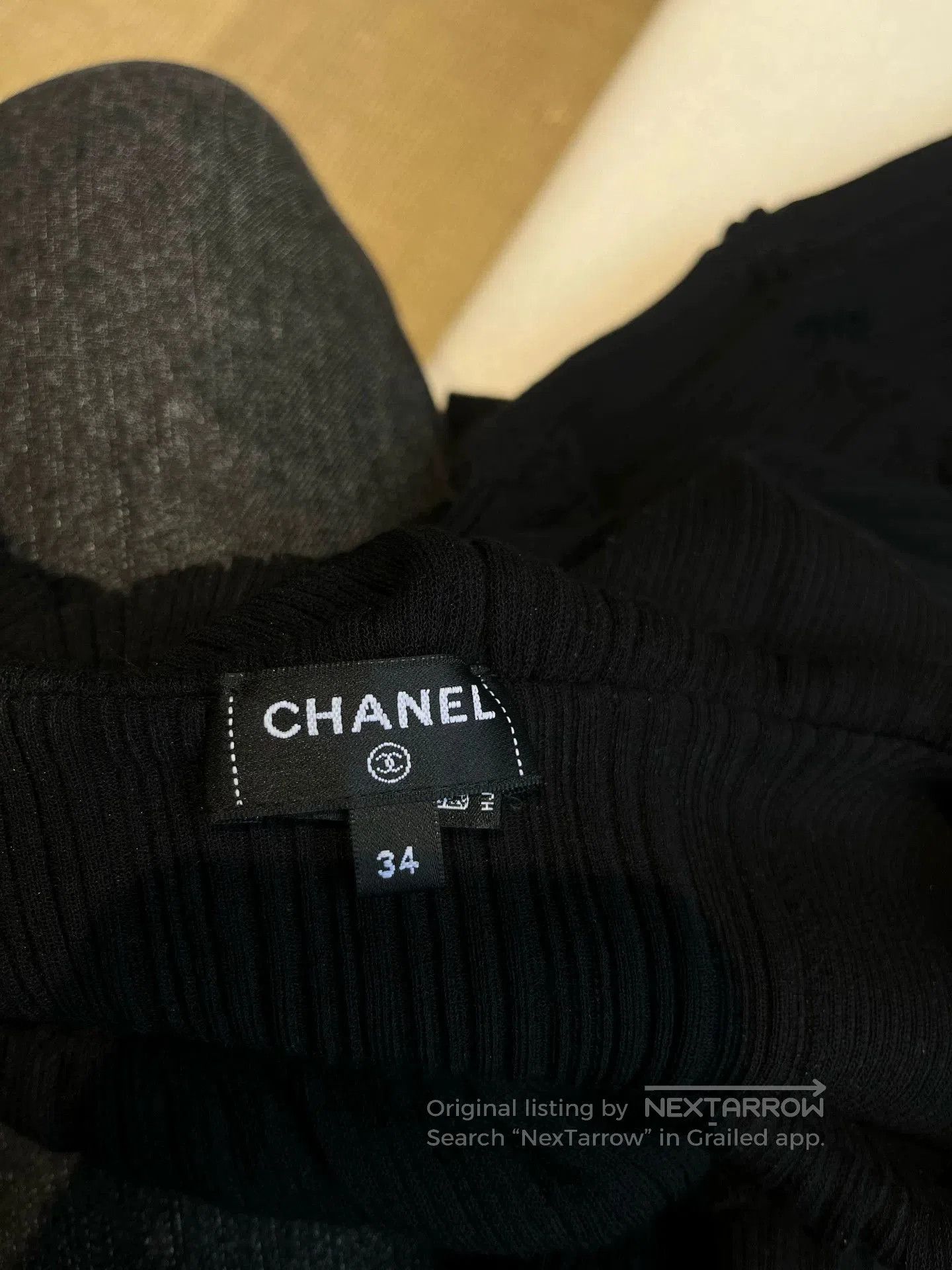 Chanel Chanel 24S Black Ruffled Collar Knit Top. Size US S / EU 44-46 / 1 - 3 Thumbnail