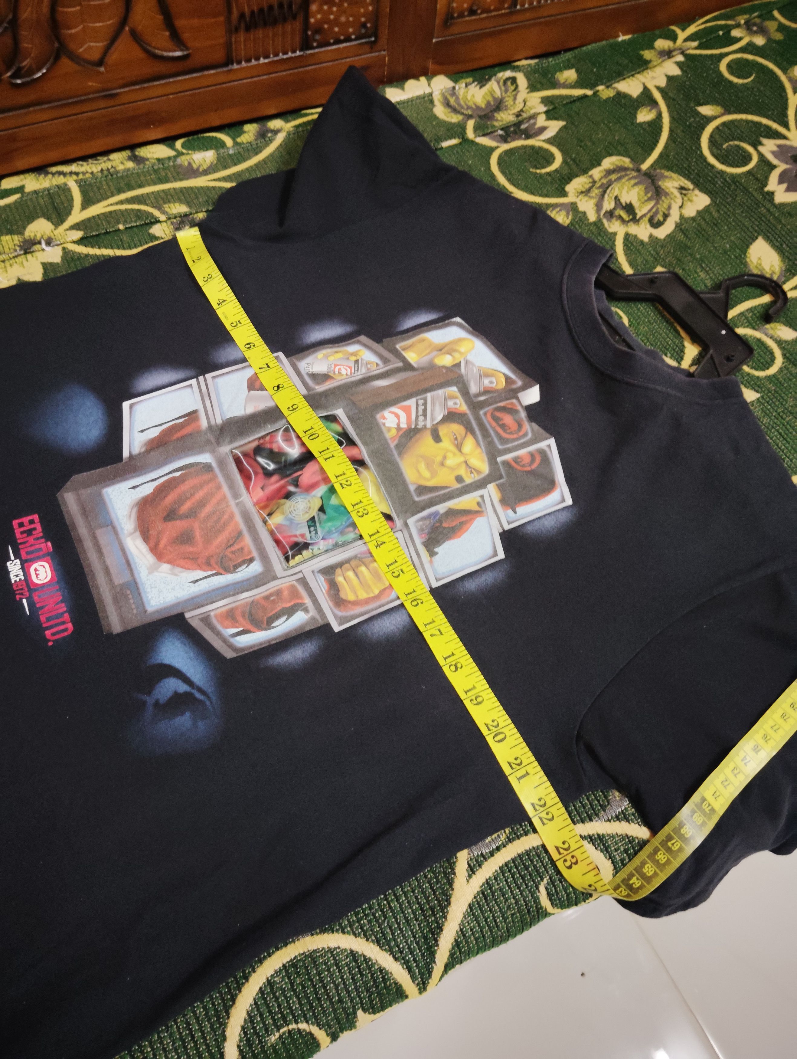 Ecko Unltd. 🔥 🔥 RARE 🔥 🔥 ECKO HOLOGRAM T-SHIRT Size US L / EU 52-54 / 3 - 12 Thumbnail