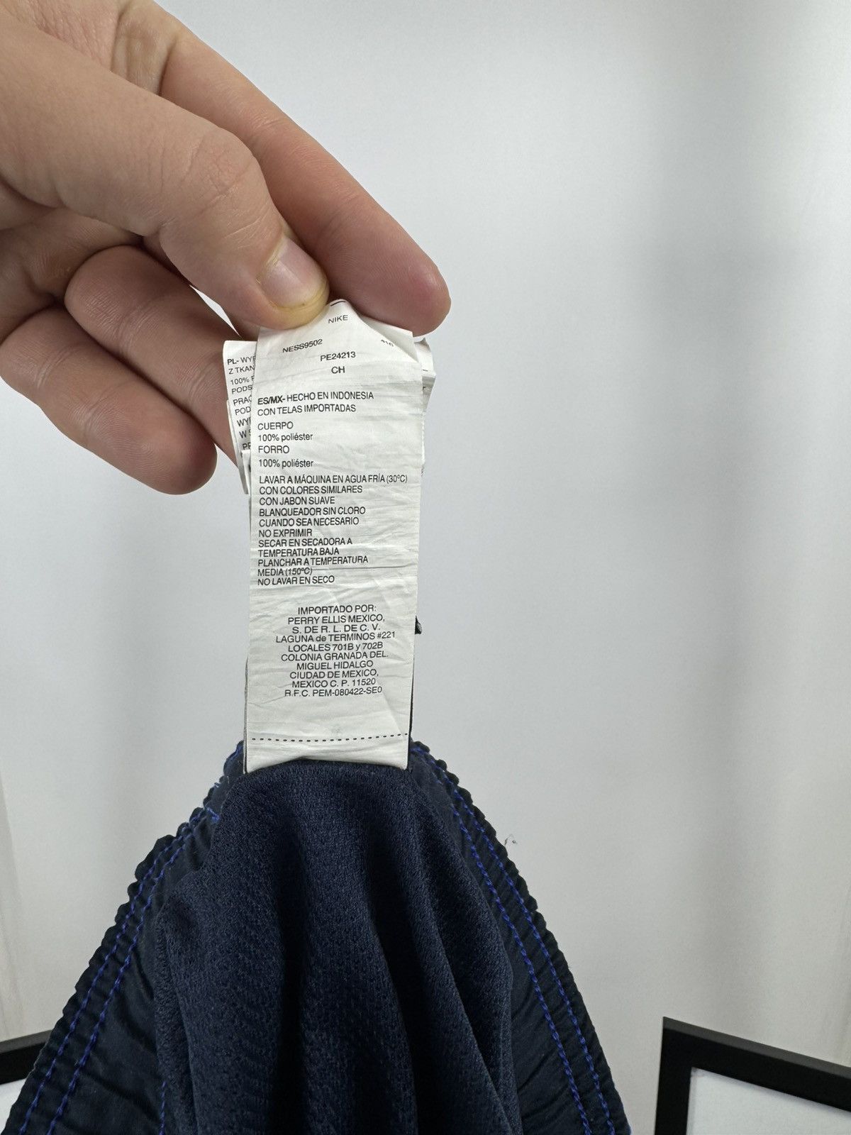 Nike Nike S size Blue Shorts Size US 30 / EU 46 - 7 Thumbnail