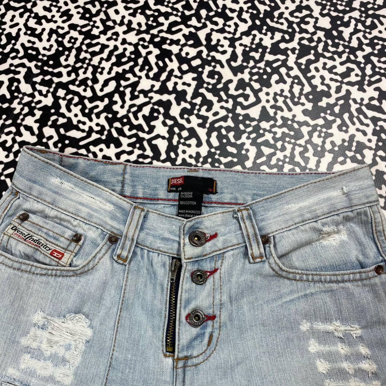 Diesel Vintage Y2K Diesel Distressed Style Mini Shorts 90s Style Size 28" / US 6 / IT 42 - 6 Thumbnail
