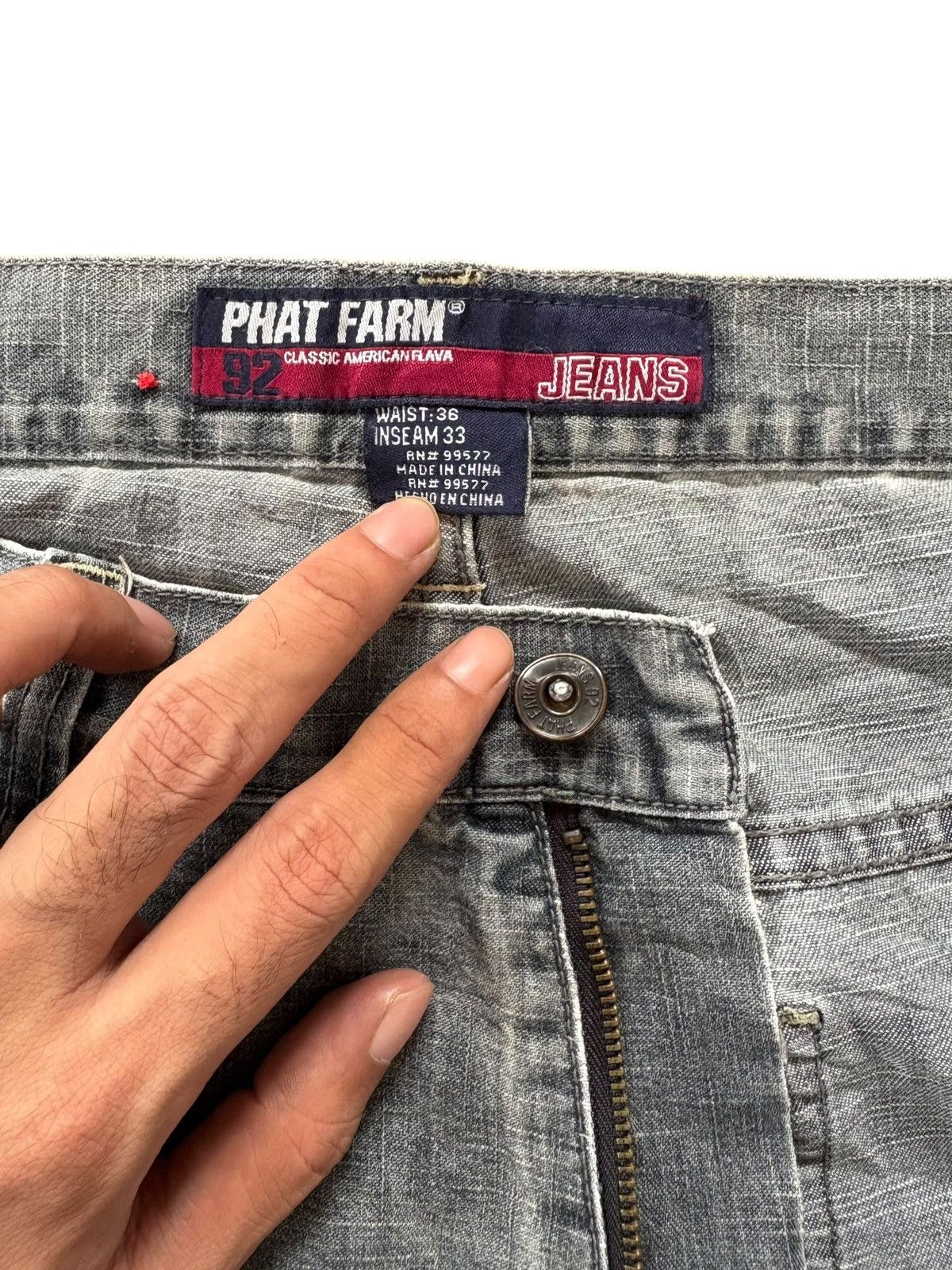 Phat Farm Vintage Phat Farm Patch Distress Baggy Jeans Size US 35 - 5 Thumbnail