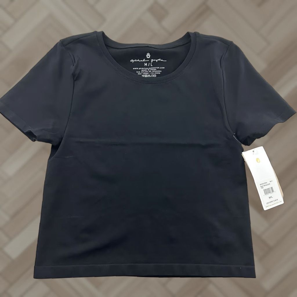 Spiritual Gangster Spiritual Gangster Tee Shirt Short Sleeve Women’s M/L Black - Rae Seamless Activewear Shirt Womens M Size M / US 6-8 / IT 42-44 - 1 Thumbnail